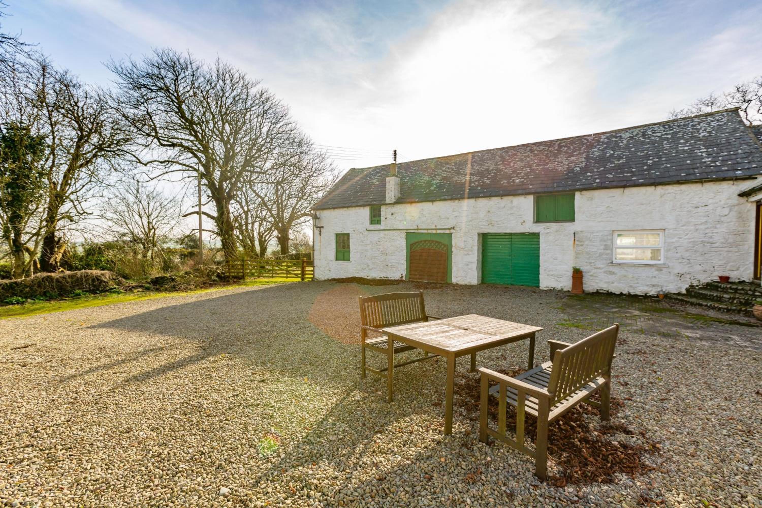 Chapelton Coachman's Cottage view 2