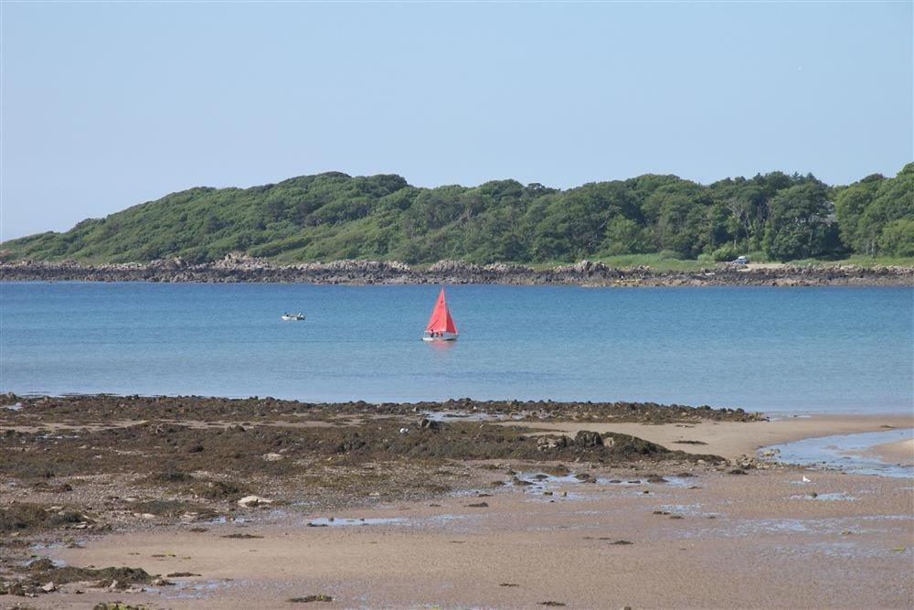 Chapelton Coachman's Cottage view 4