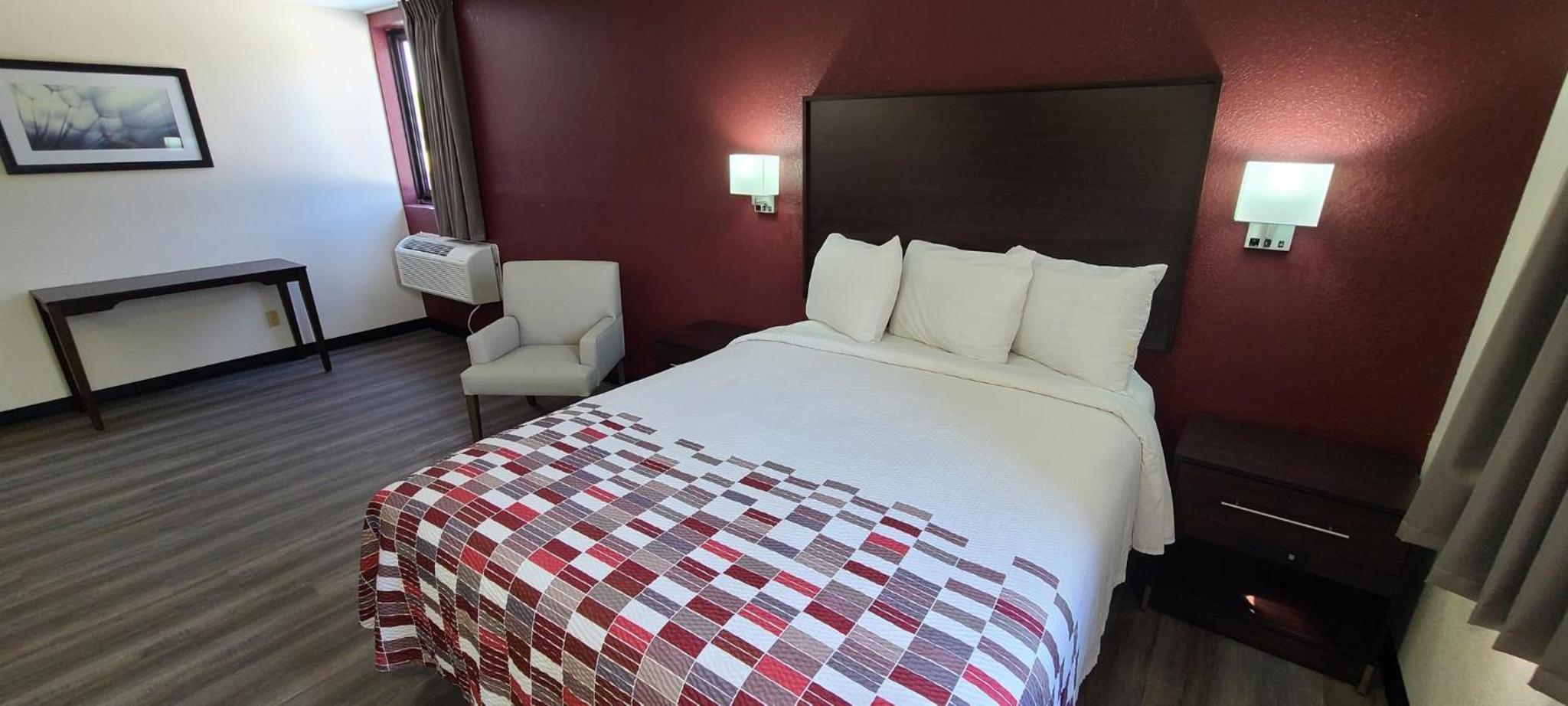 Red Roof Inn Dillon, SC, Photo 37