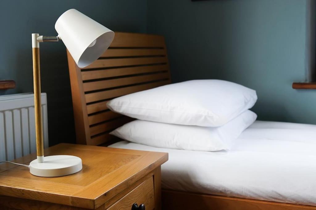 Beautiful farmhouse near Abergavenny - Sleeps 6-26 view 4