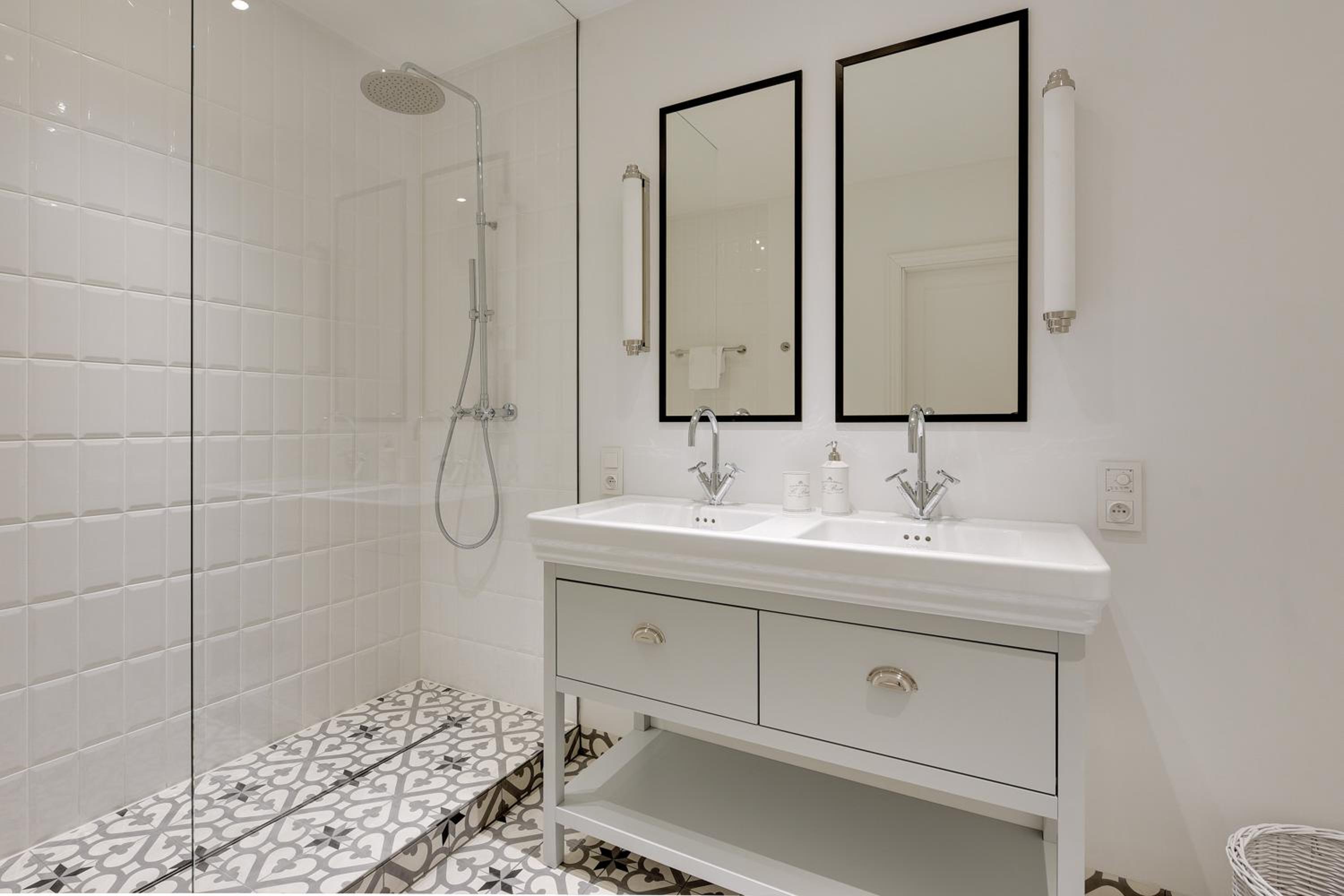 Flatbook - City Center SPA Apartments Motlawa