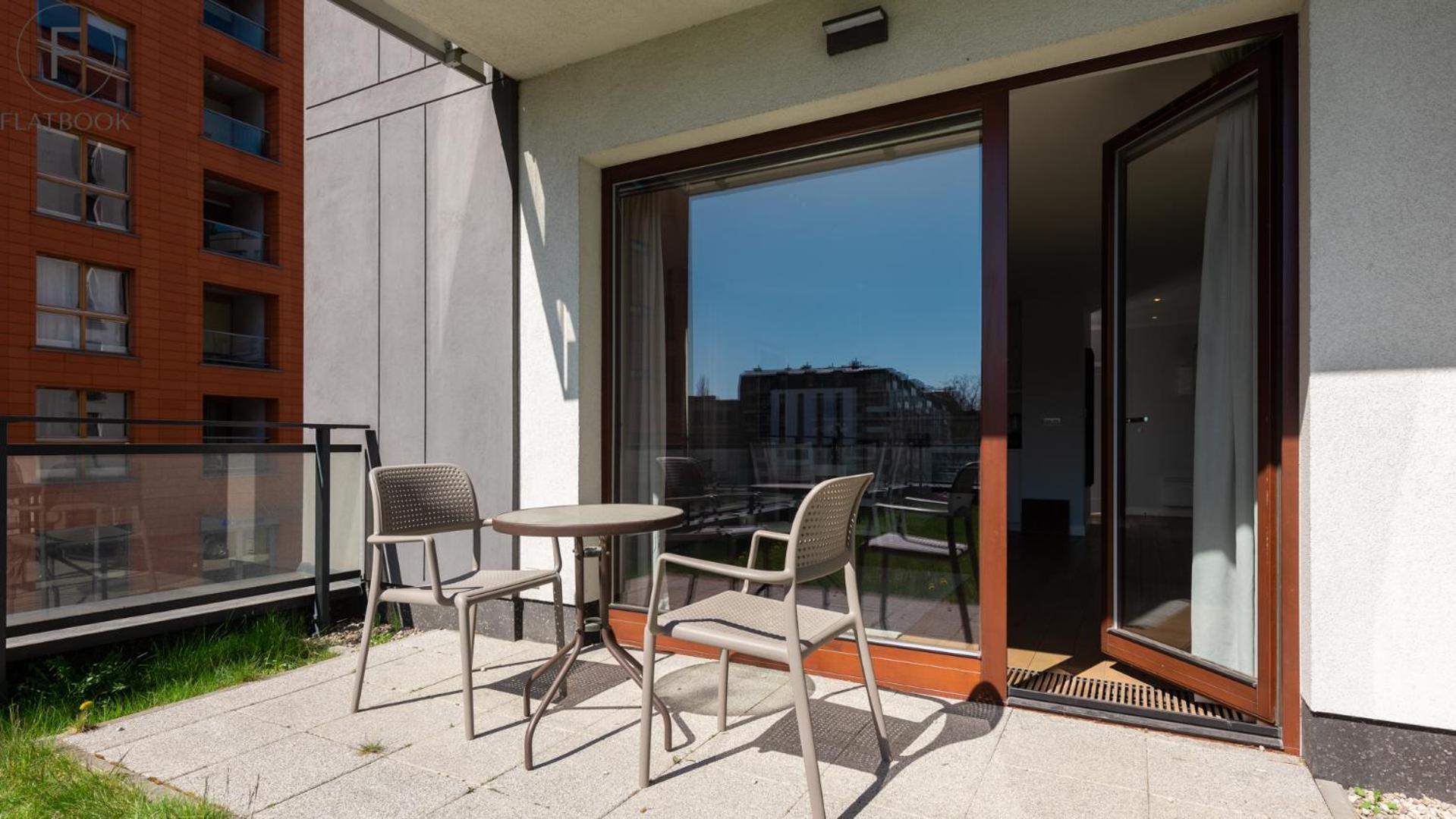 Flatbook - City Center SPA Apartments Motlawa
