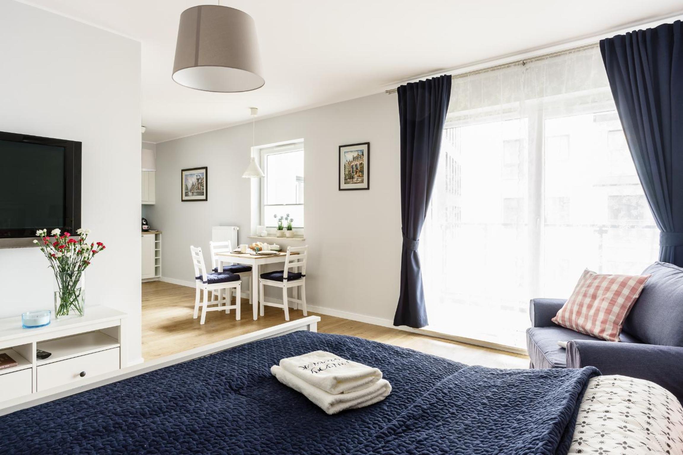 Flatbook - City Center SPA Apartments Motlawa