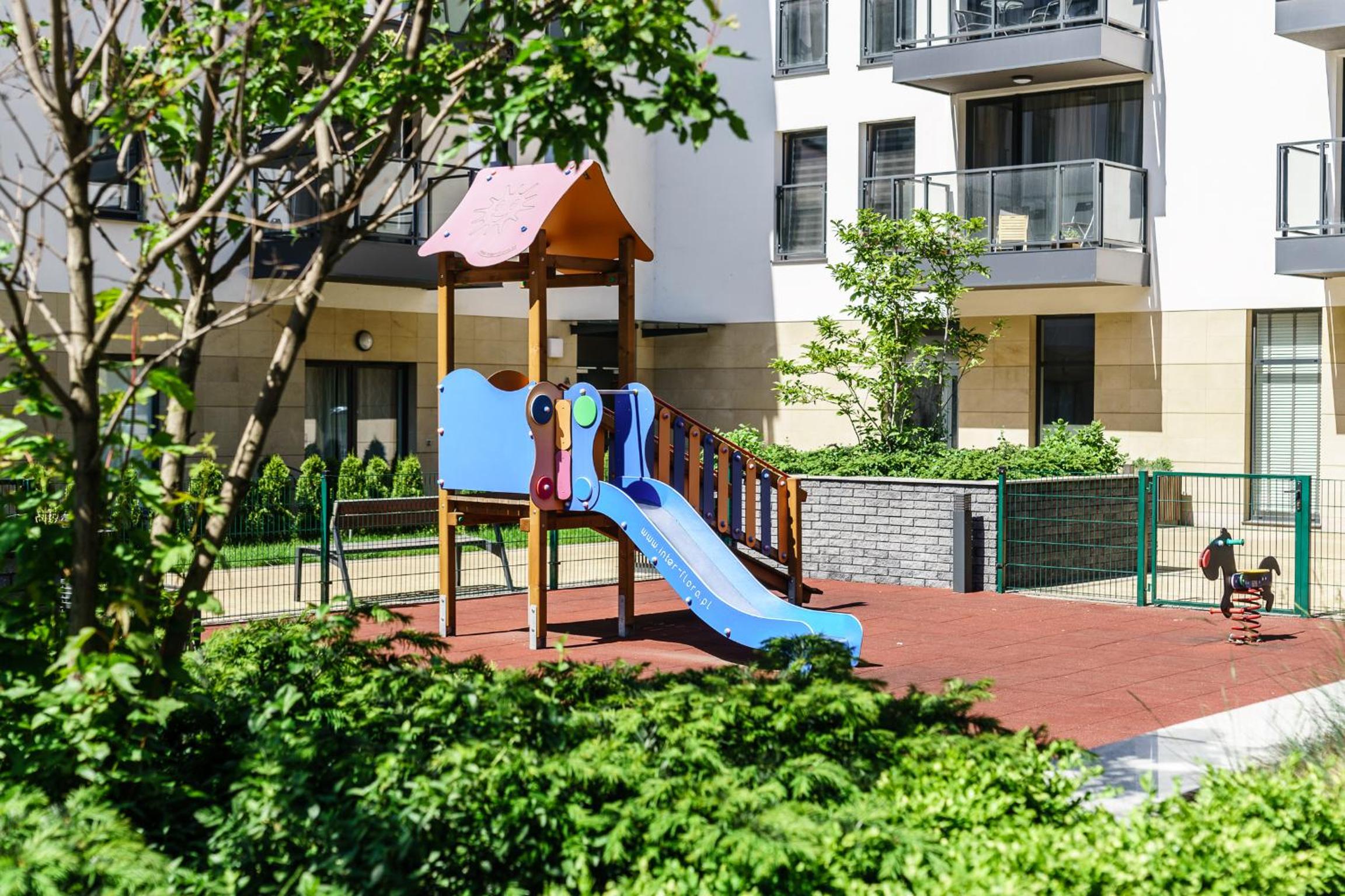 Flatbook - City Center SPA Apartments Motlawa
