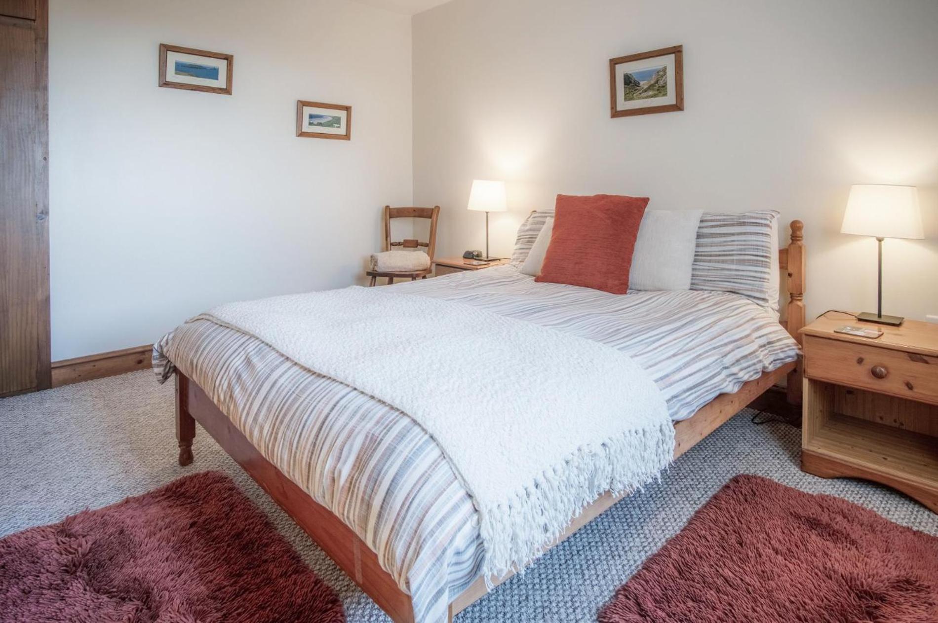 Fferm-Llong Cottage Ship Farm - 2 Bedroom -Rhossili view 4