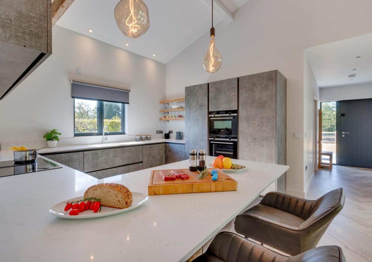 4 Bed in Mattishall oc-2367 view 5