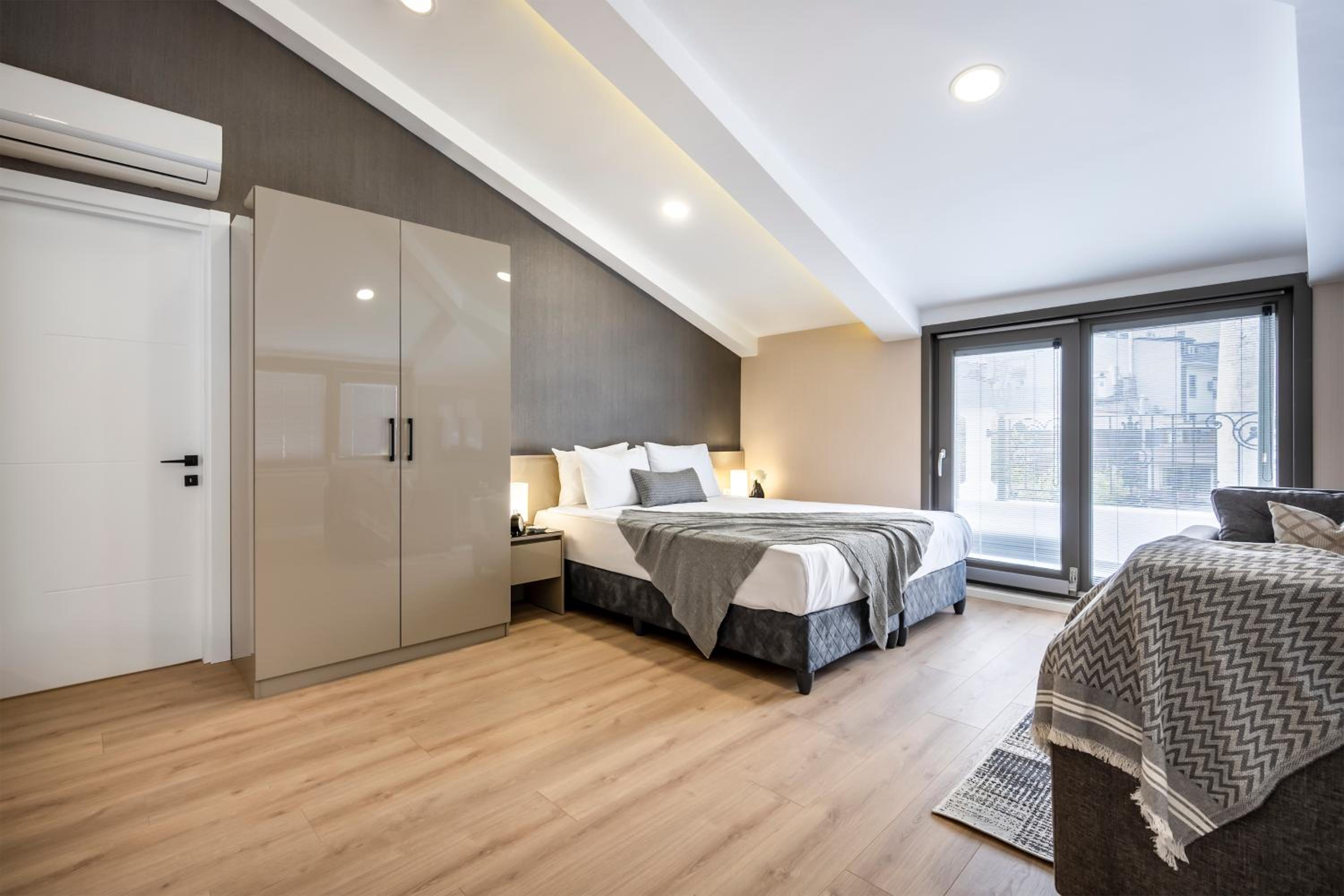 SVK Bosphorus Residence - Image 43