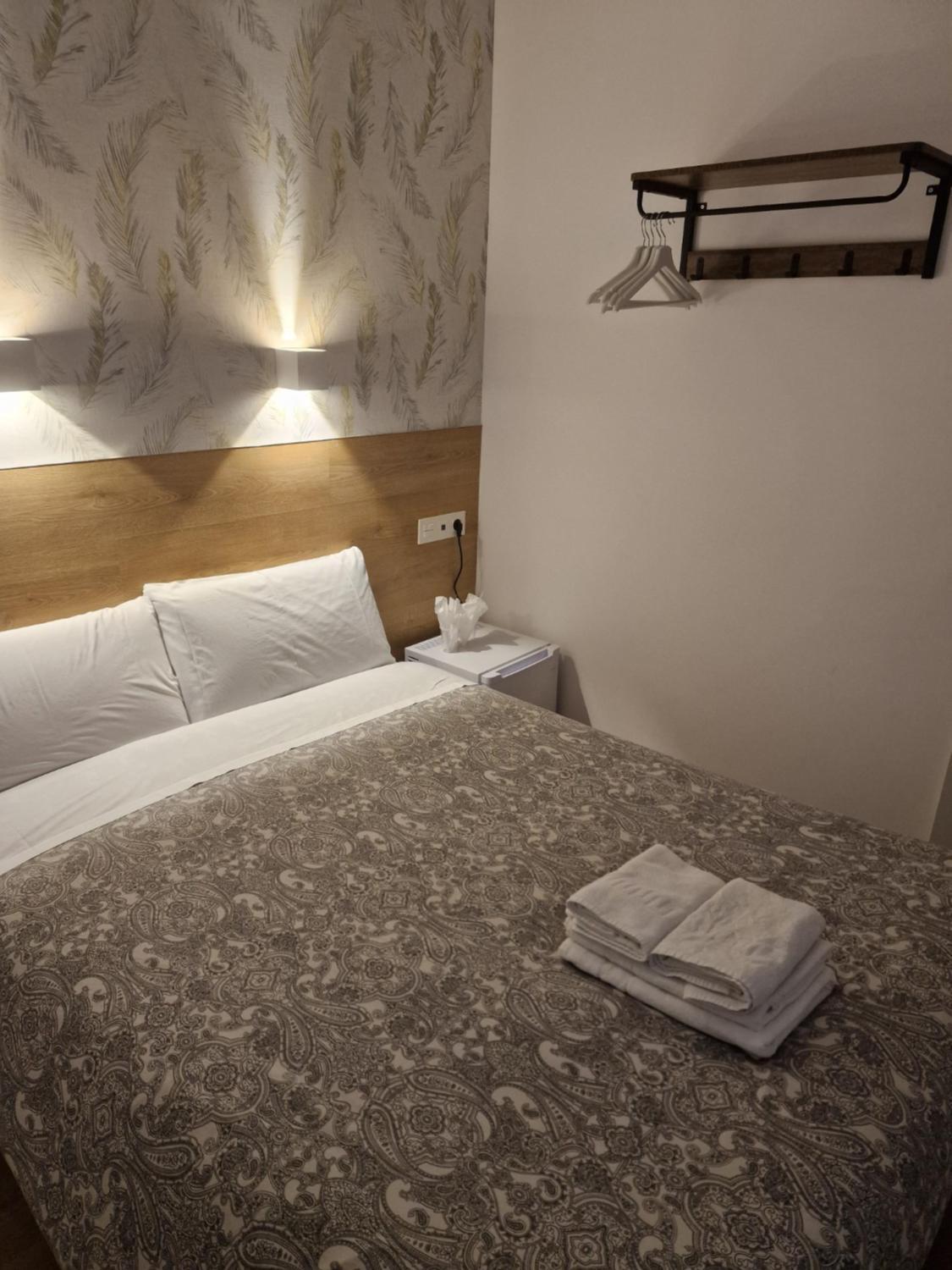 Hostal Esparteros