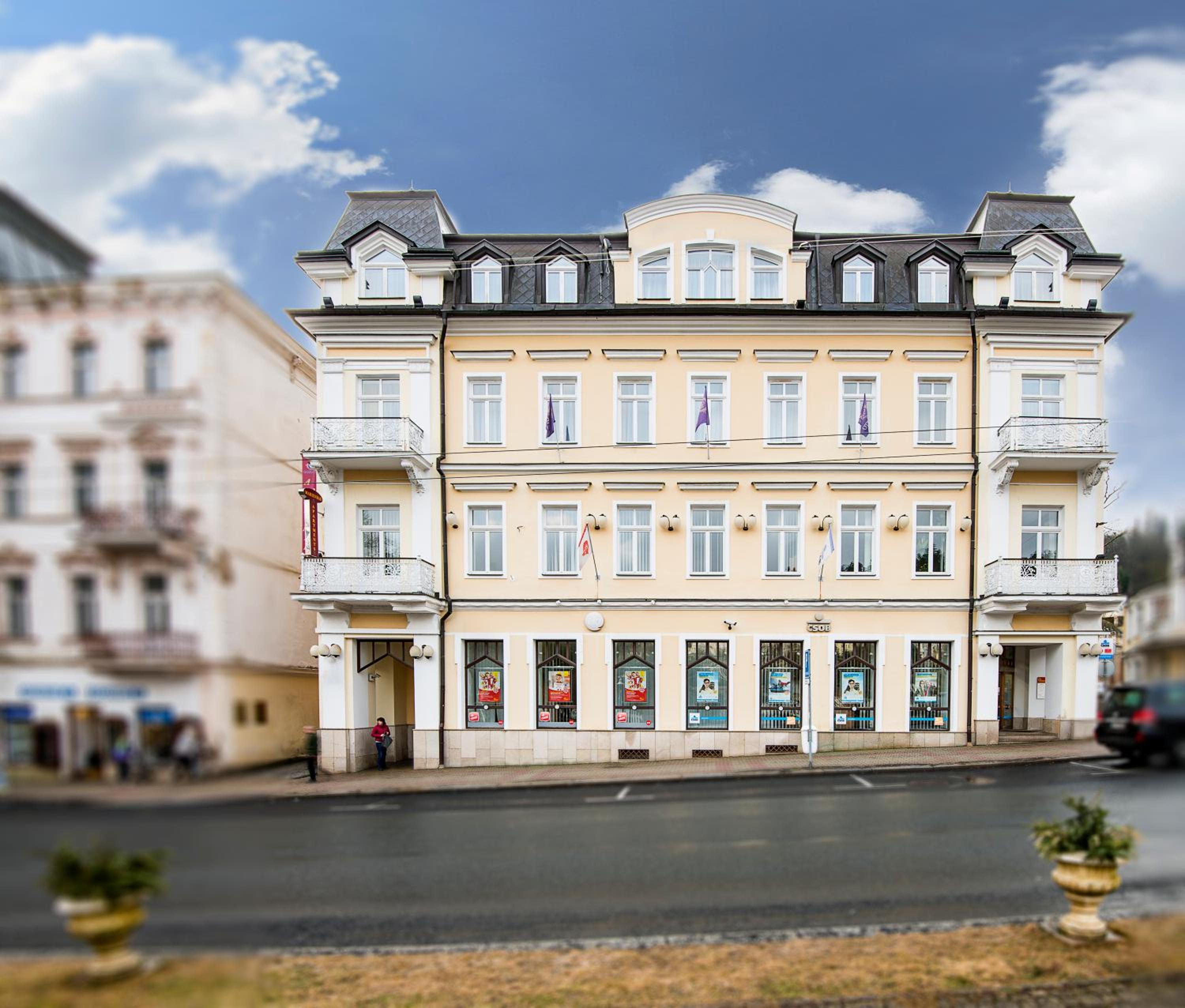 Apartments Central Park Marienbad view 2