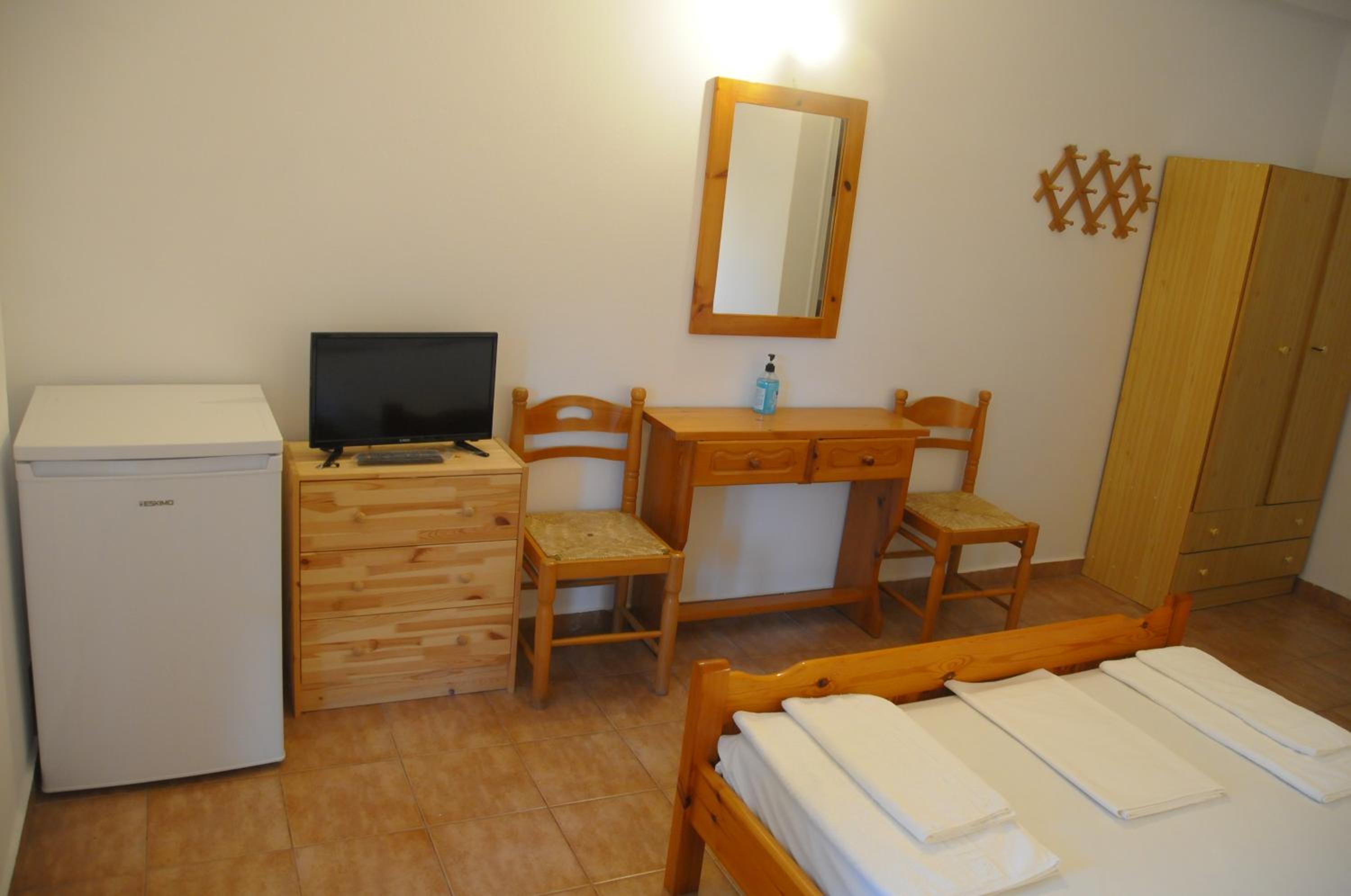 Chalikias Rooms