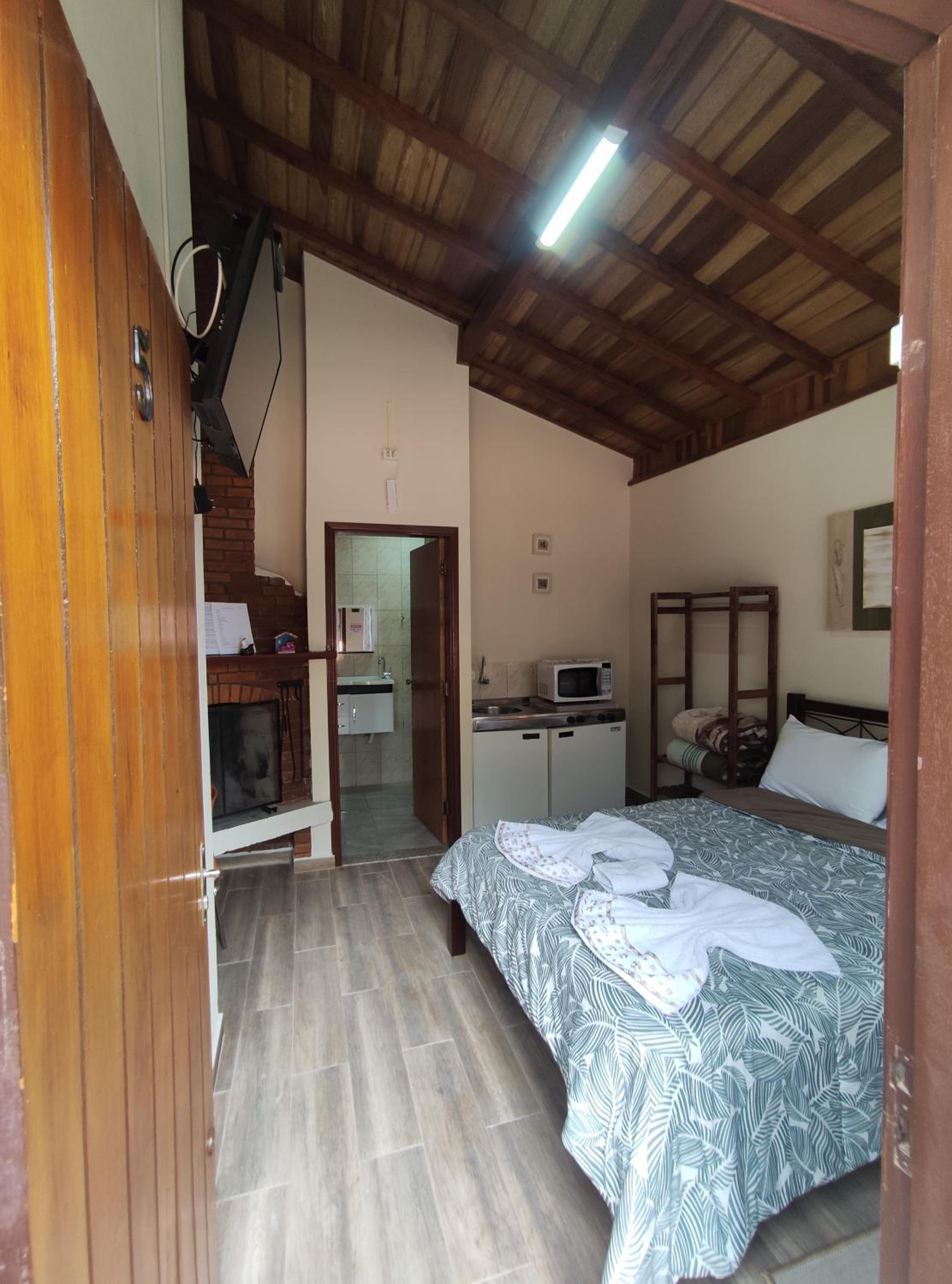 CHALES CARVALHOS view 5