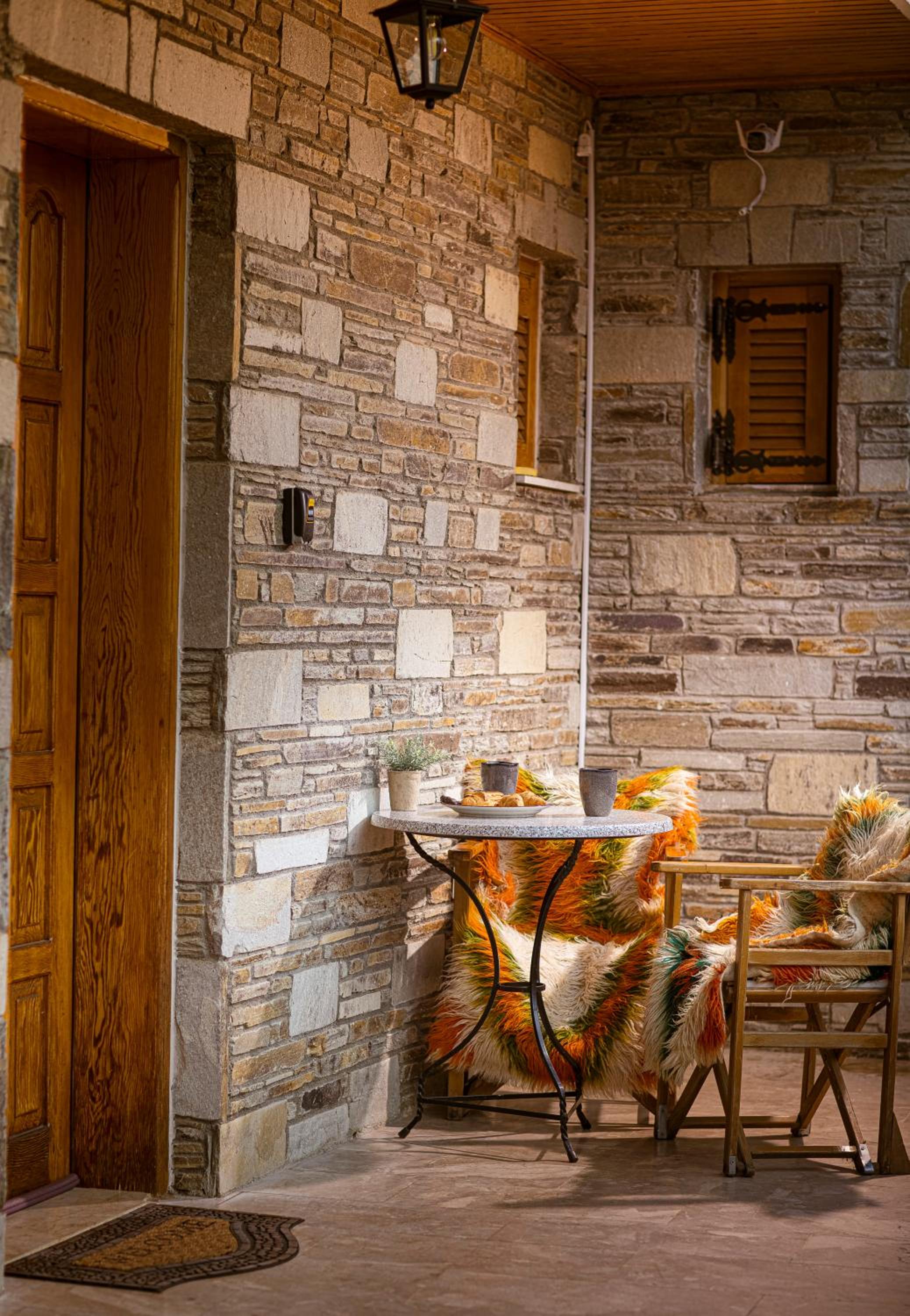 Georgia's GuestHouse