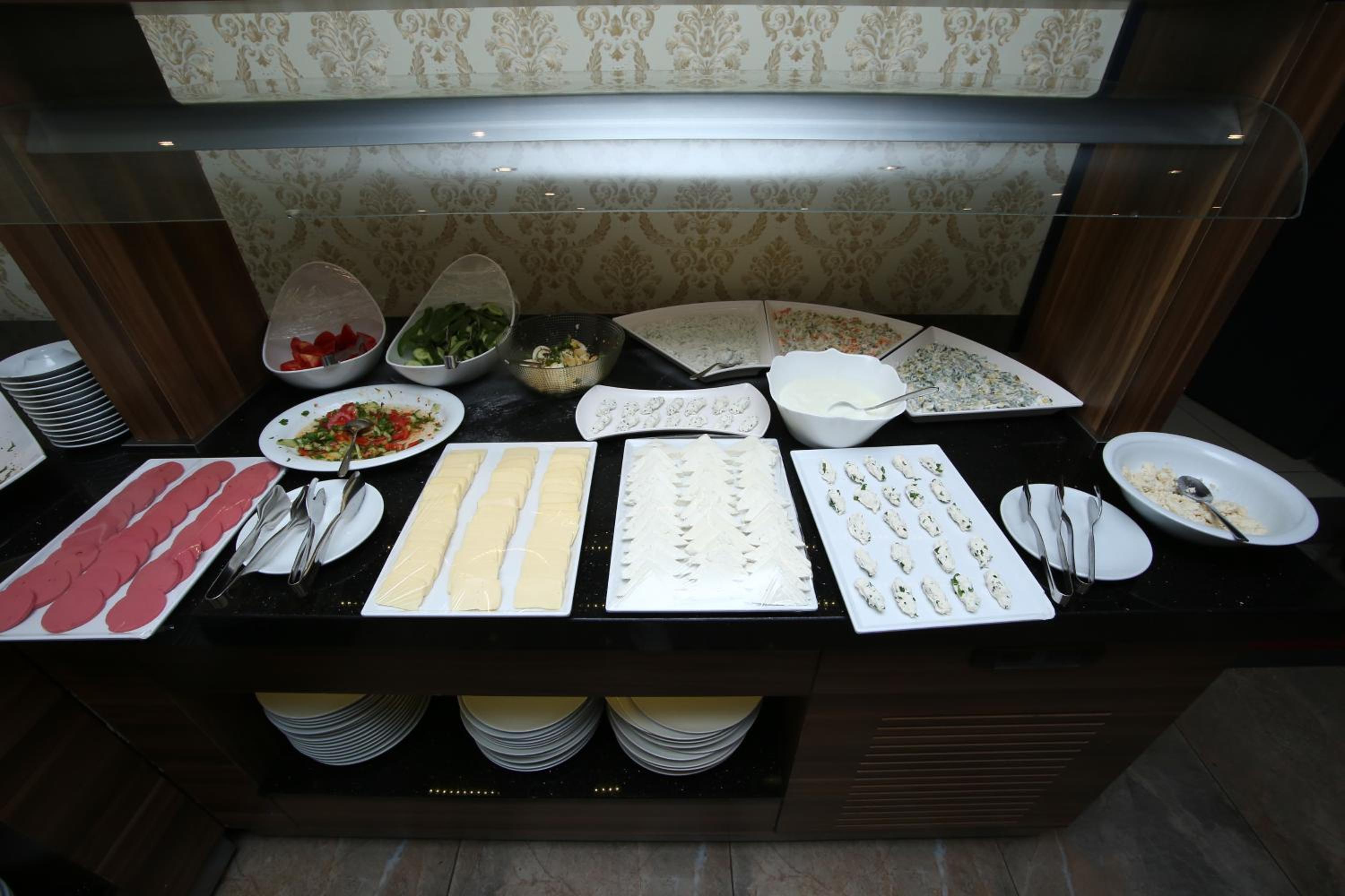Grand Silay Hotel - Image 96