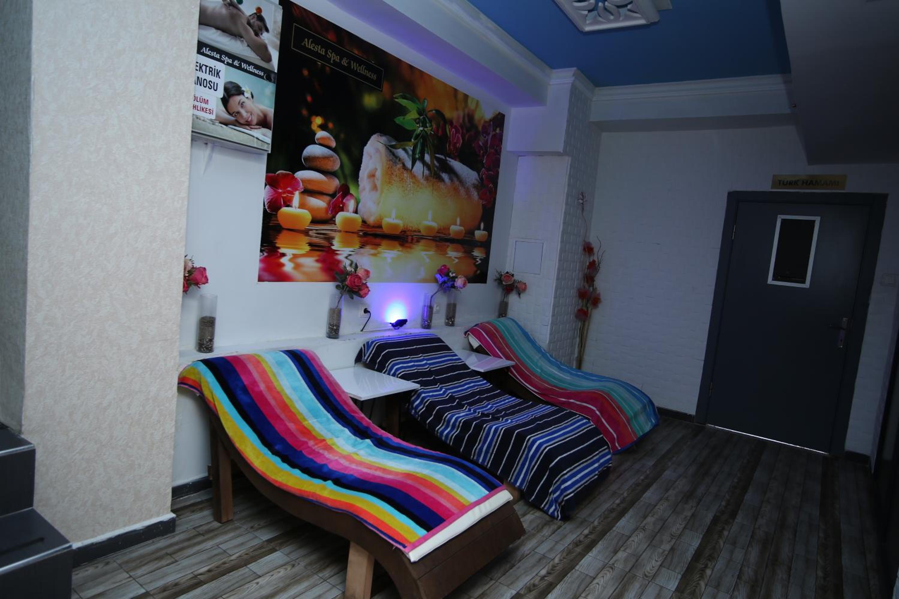 Grand Silay Hotel - Image 19