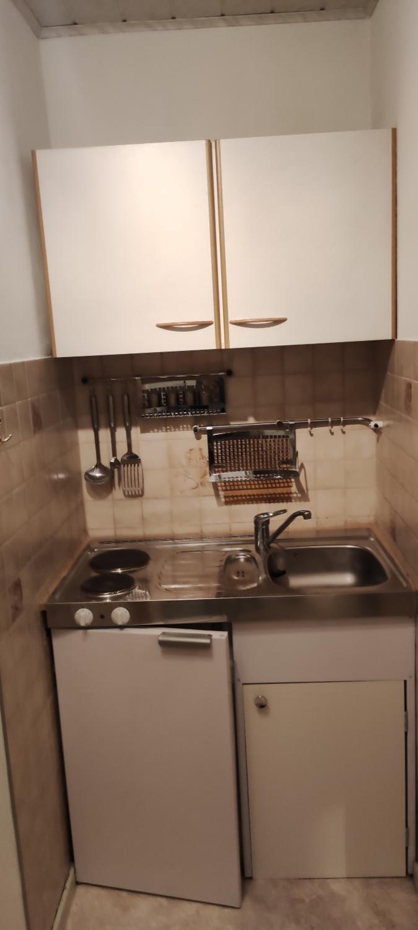 2-room Appartment near Westbahnhof (U 3)
