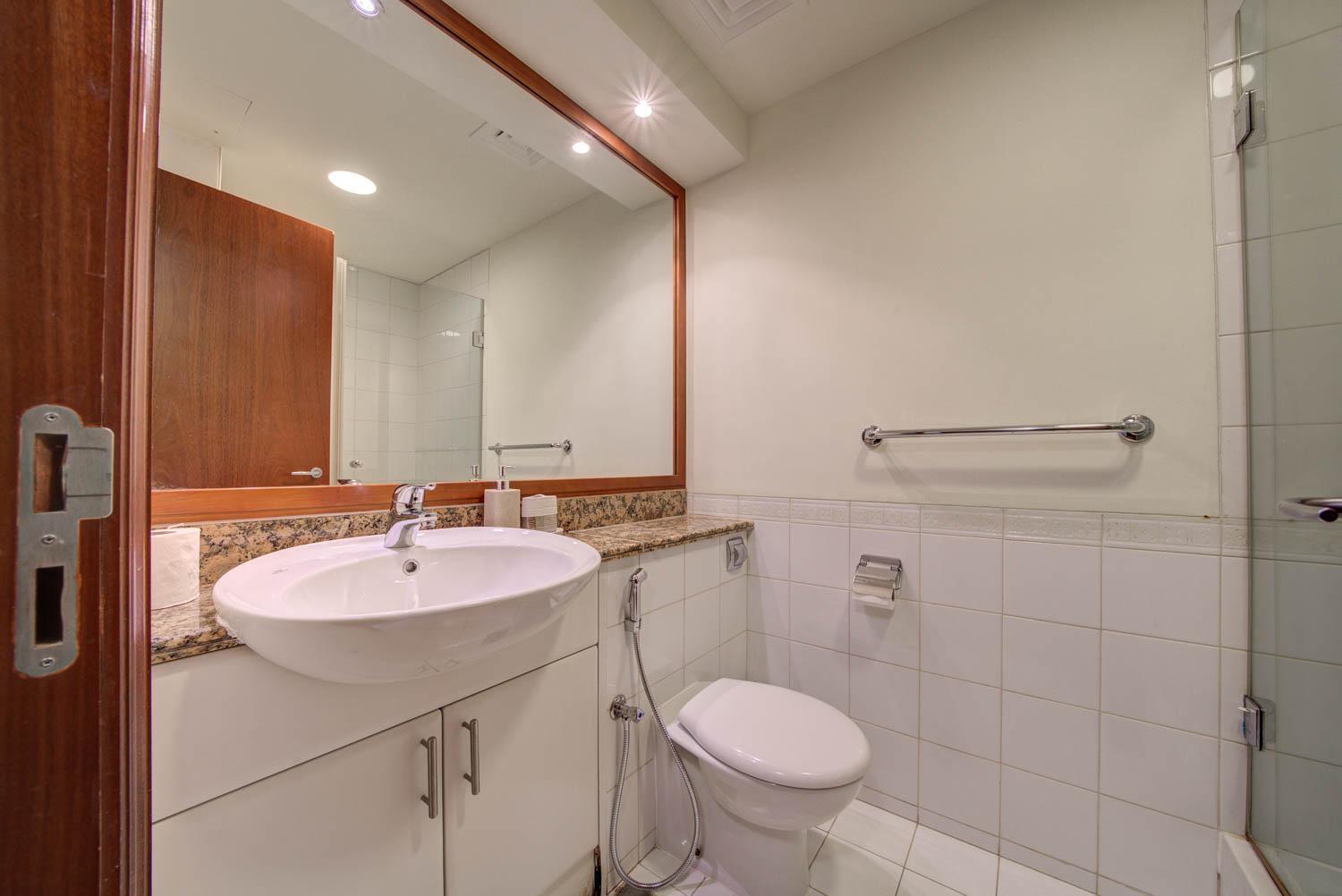 Stunning 2BR l Marina View