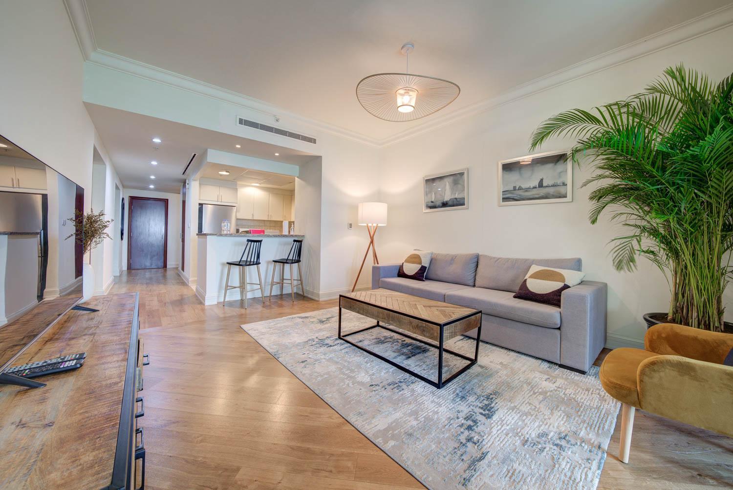 Stunning 2BR l Marina View