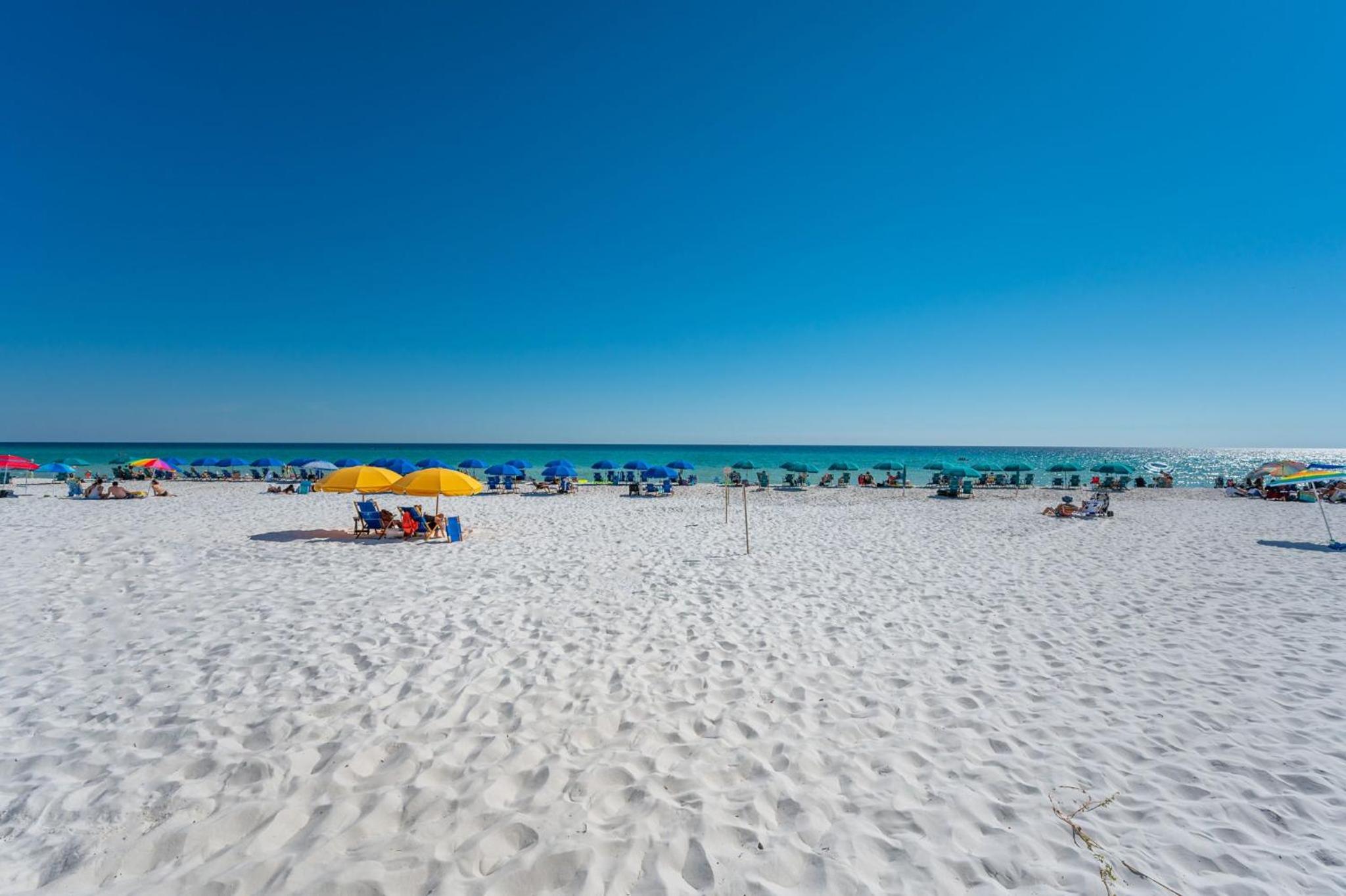 200 yds to private gated beach access- 3BR-2BA- quiet location in the heart of Destin! view 4