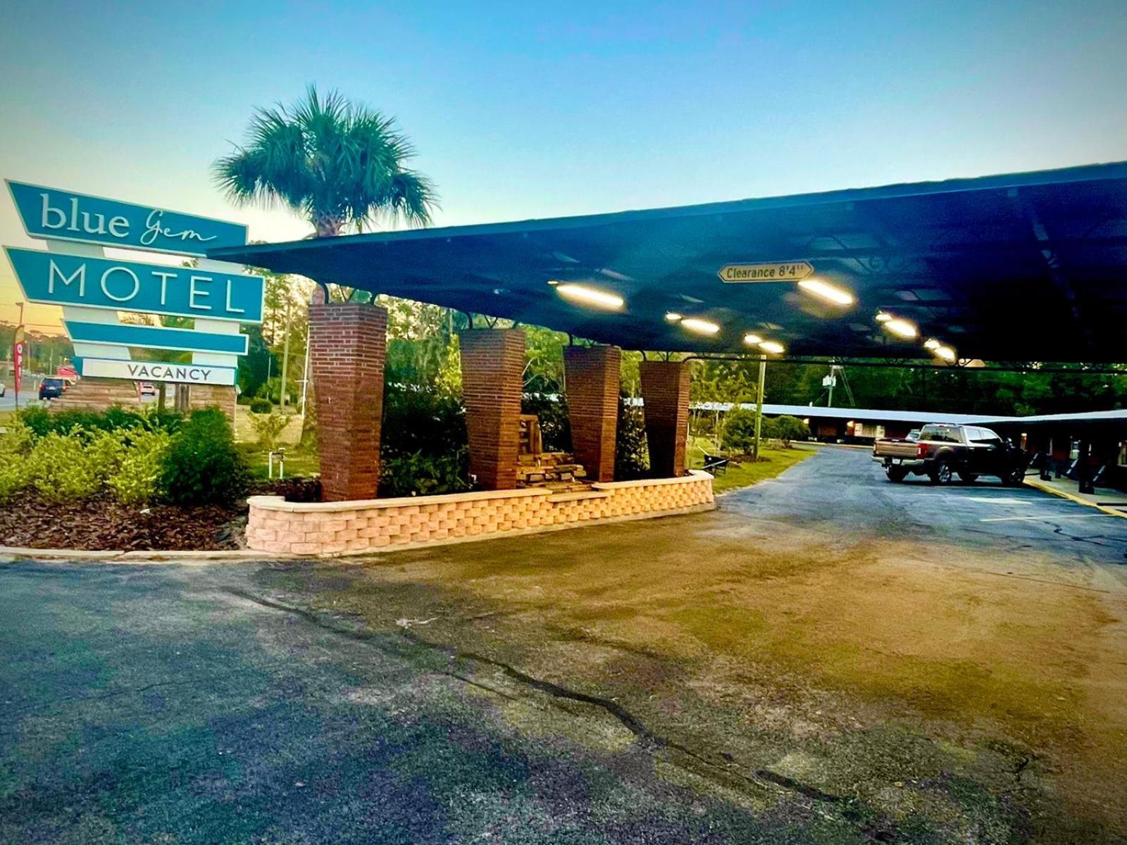 BlueGem Motel - Property Image 107