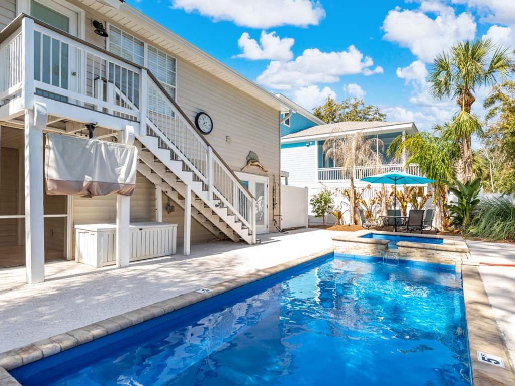 Neptunes Nest view 5