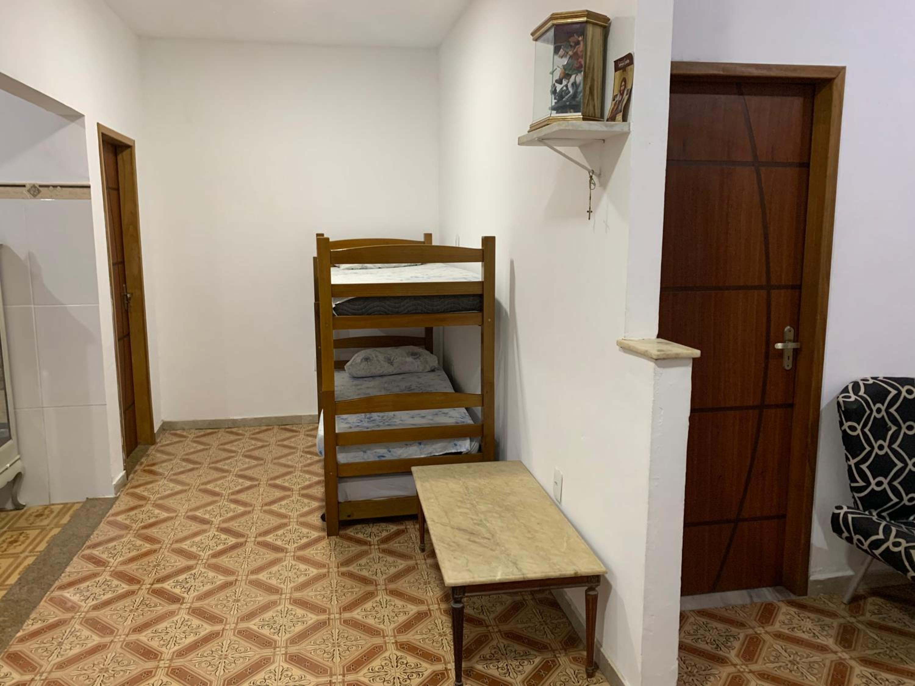Casa espaçosa com Piscina próximo a Praia e lagoa