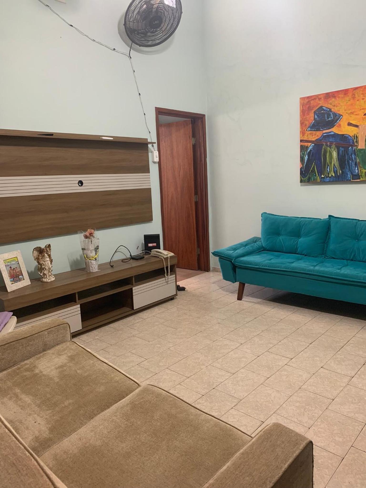 Casa Agradável há 80 metros praia toninhas