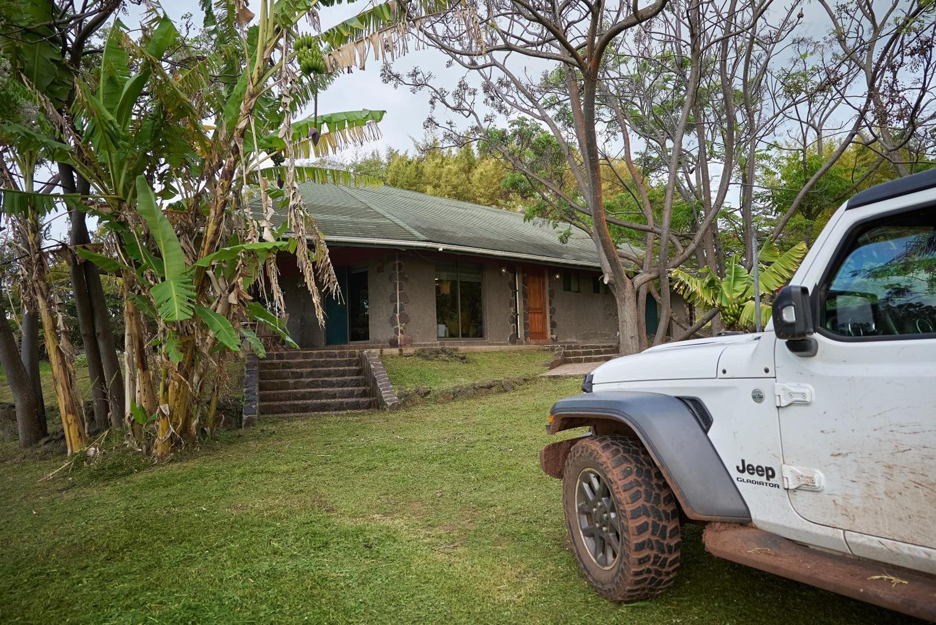 Hare Paoa Lodge