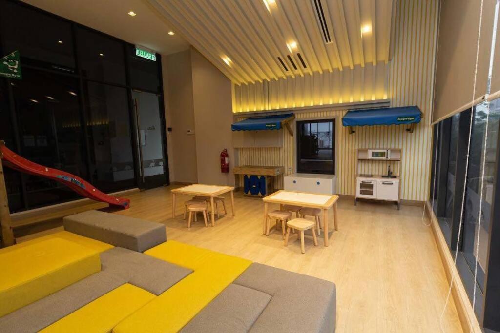 Continew Residence by Shuen