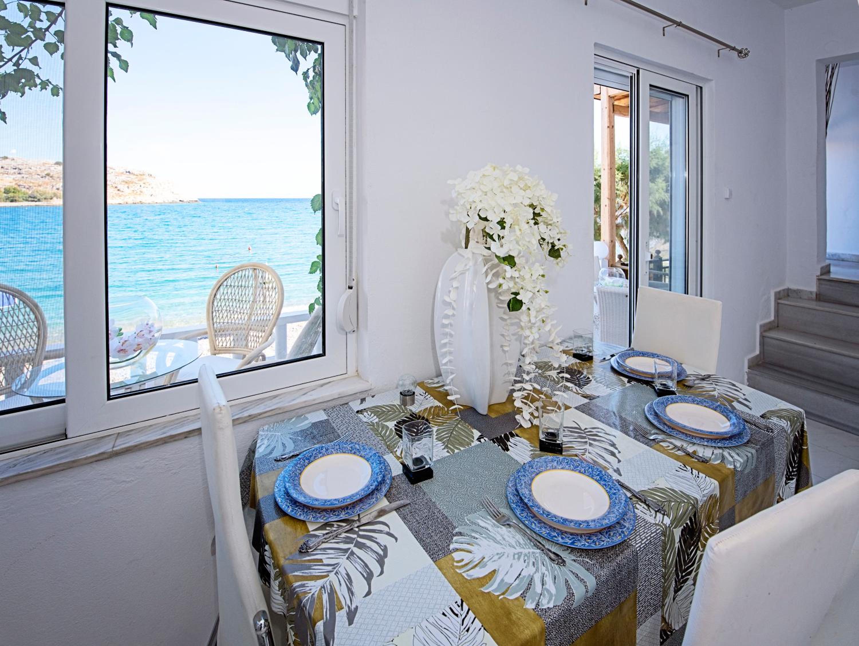 VILLA BLANCA