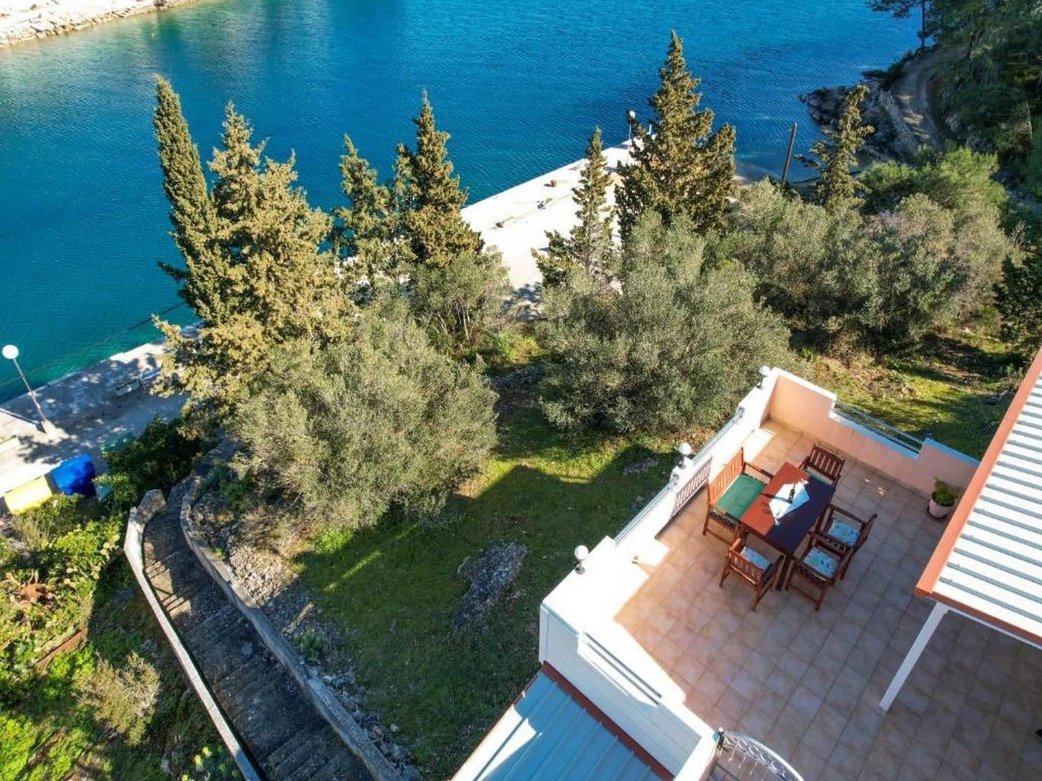 Apartment Brunac view 5