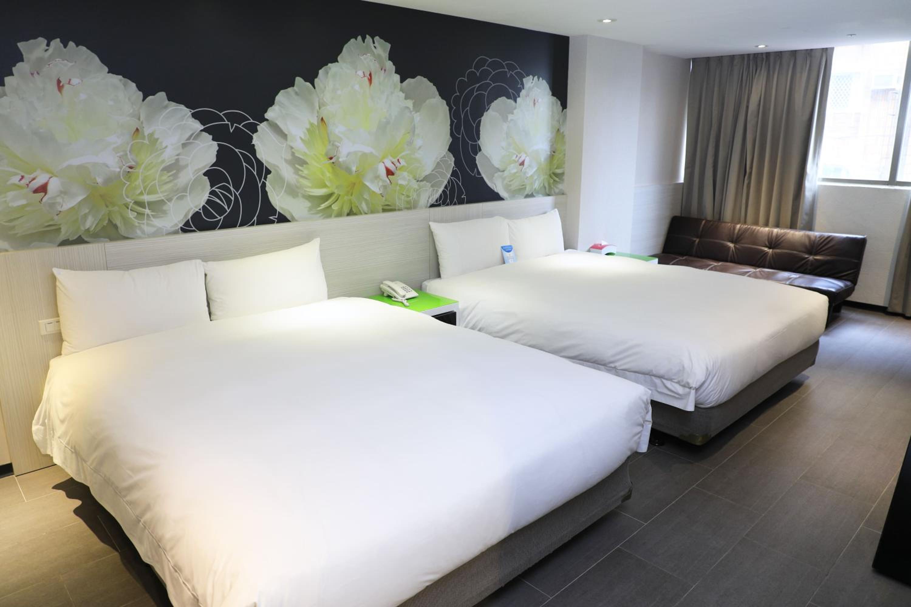 Wholesome Hotel