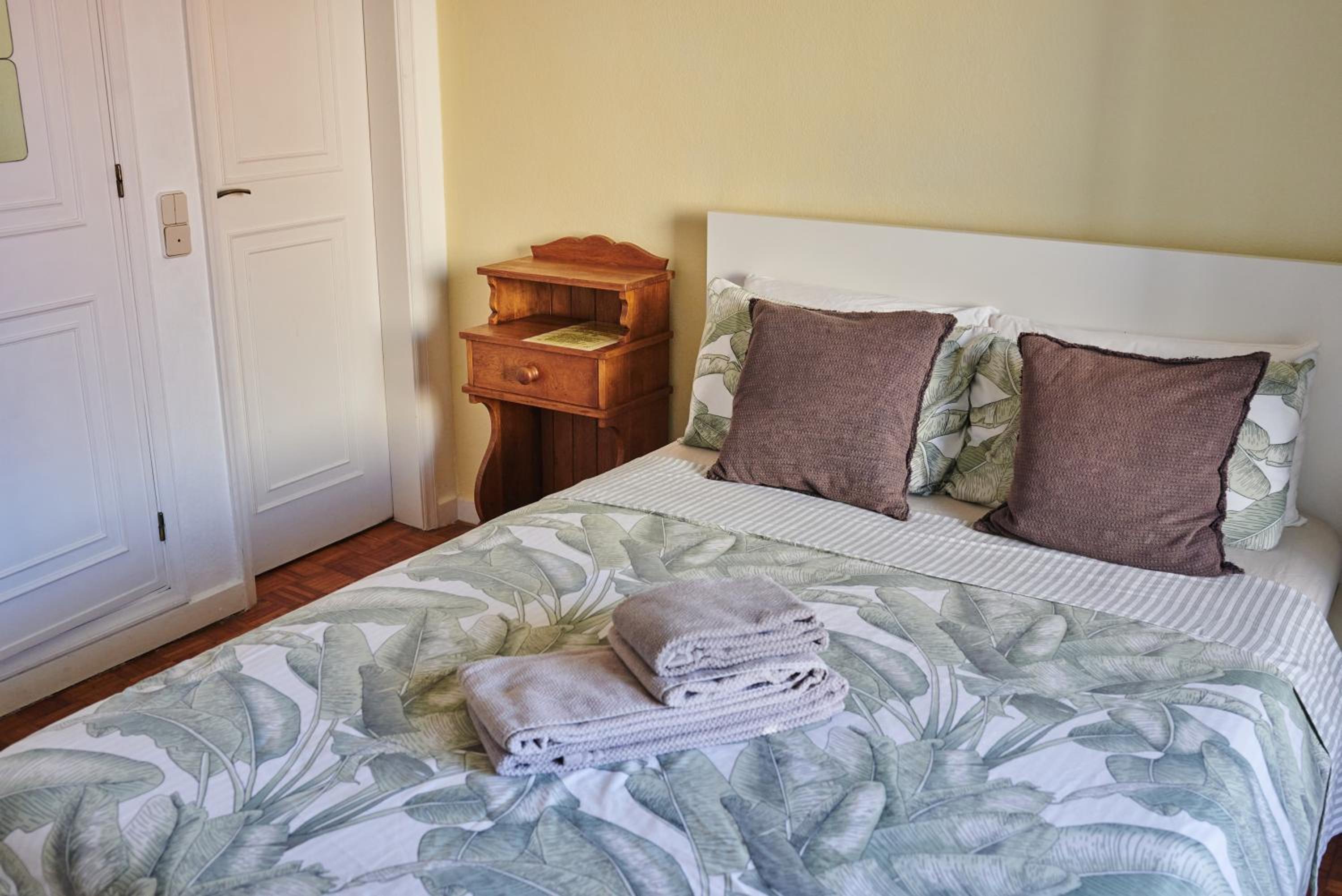 Ljmonade Hostel