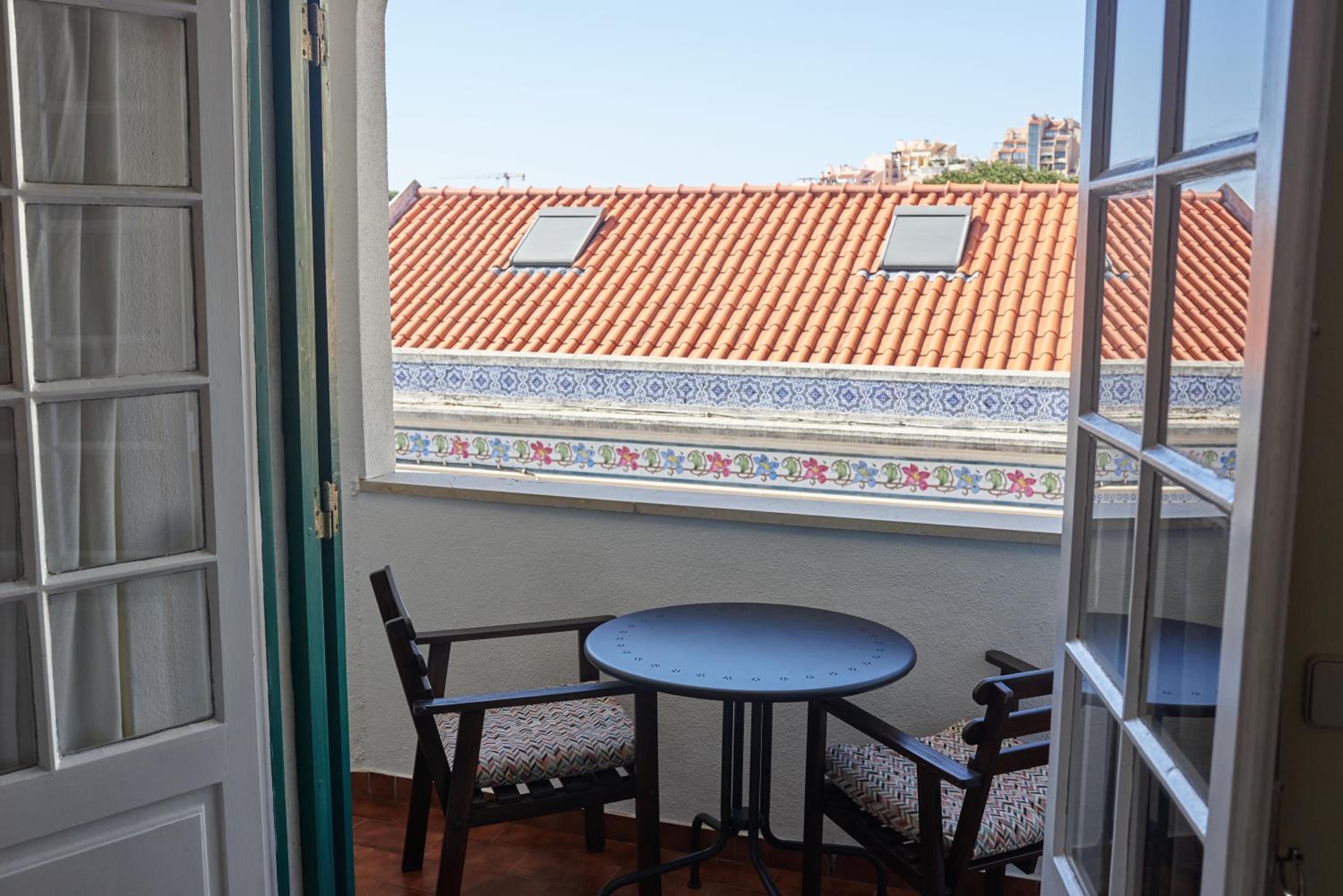 Ljmonade Hostel