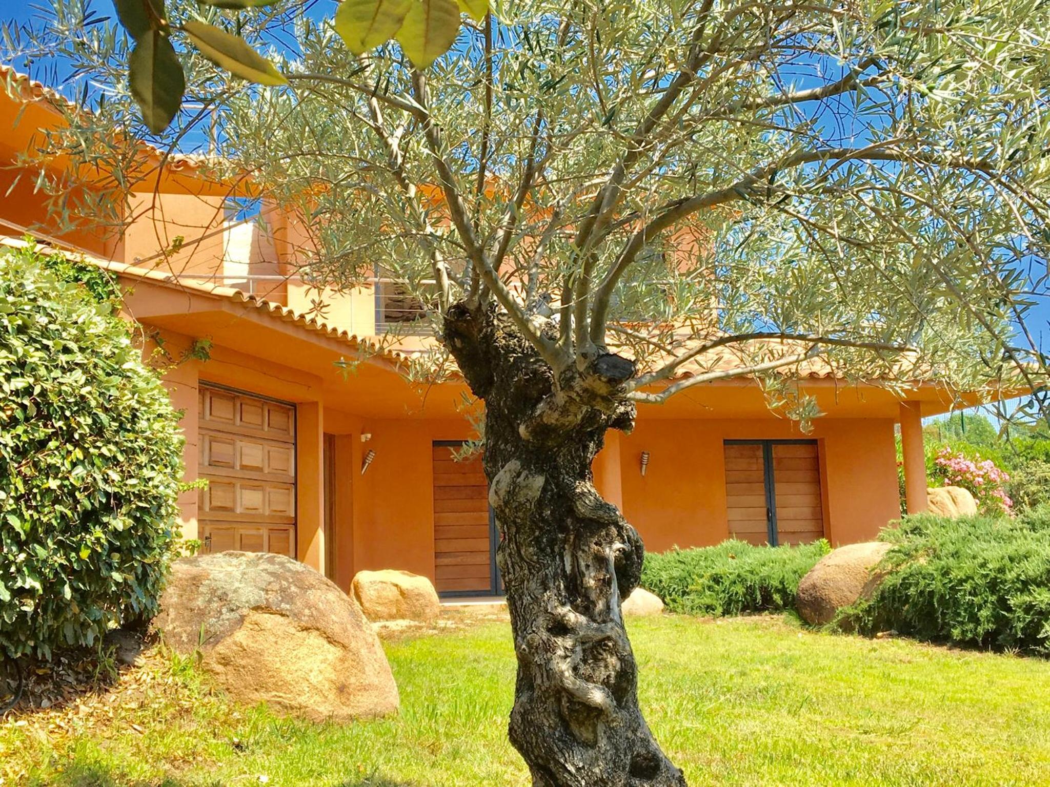 Villa Santa Giulia, vue panoramique sur la mer, 900 m de la plage