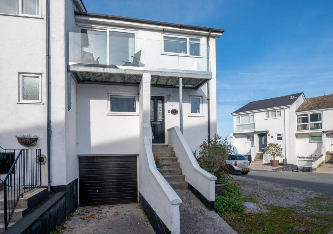 3 Bed in Saundersfoot oc-pw522a view 2