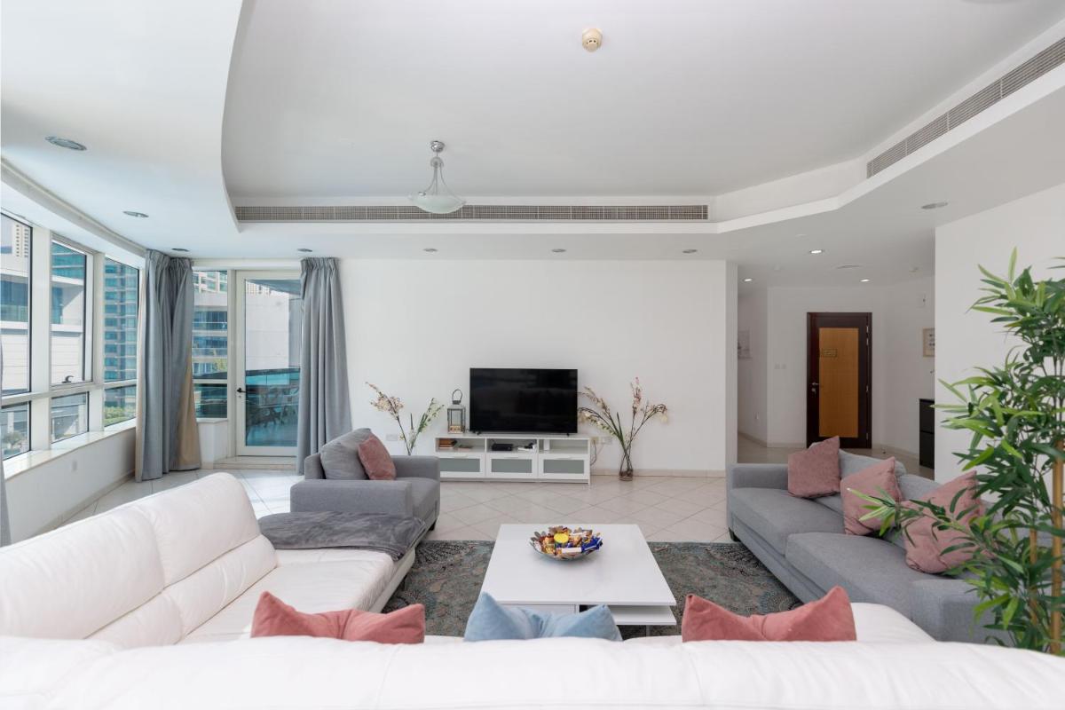 Dubai Marina - 5 bedroom, resort feel, great Amenities