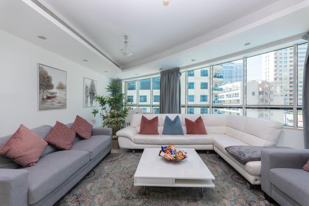 Dubai Marina - 5 bedroom, resort feel, great Amenities
