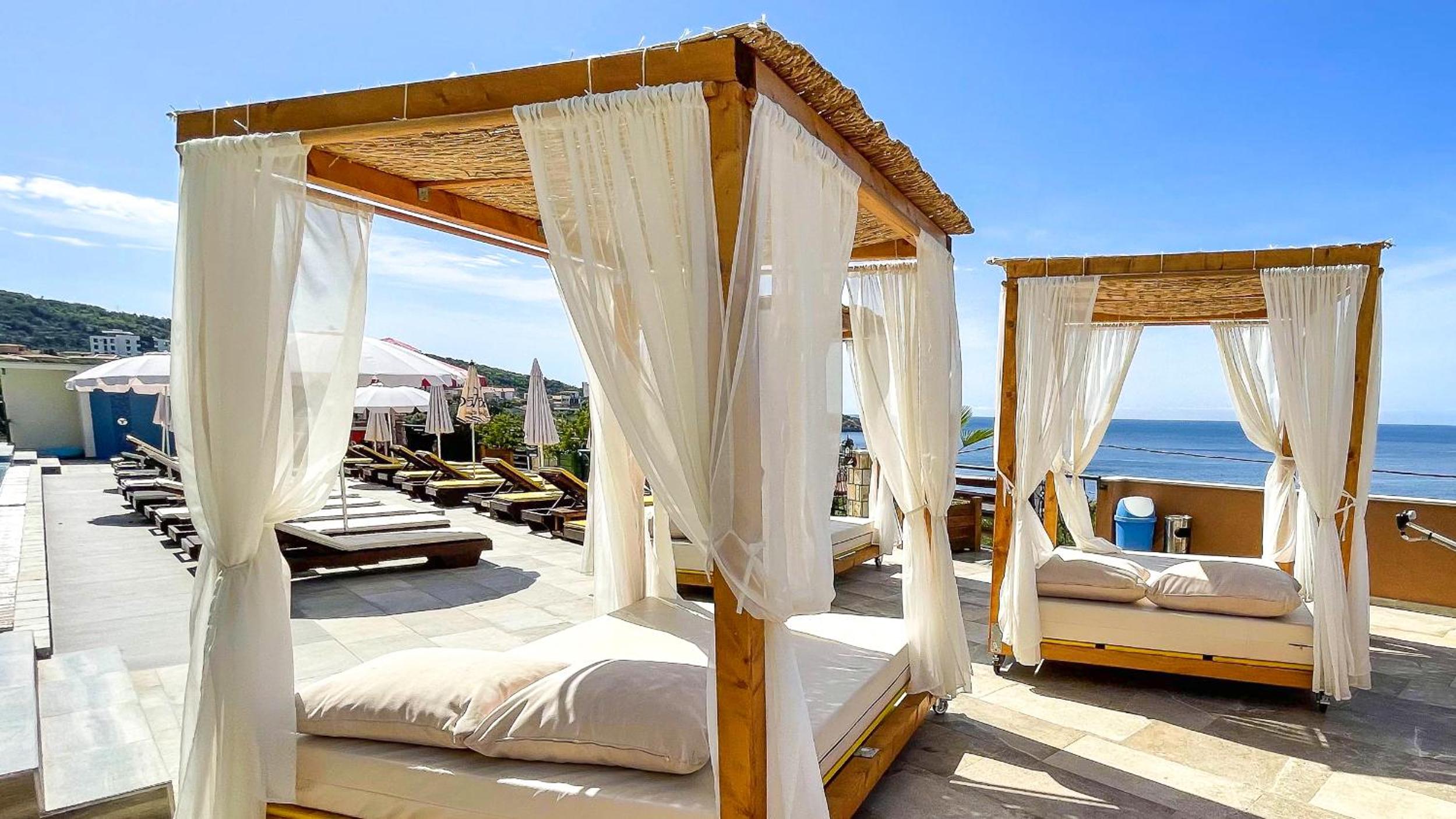 Photo 72