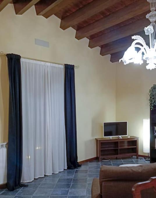 Casa all'Annunziata view 3