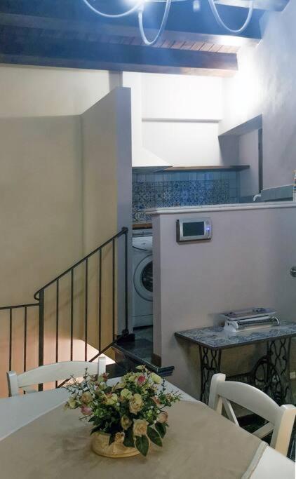 Casa all'Annunziata view 4