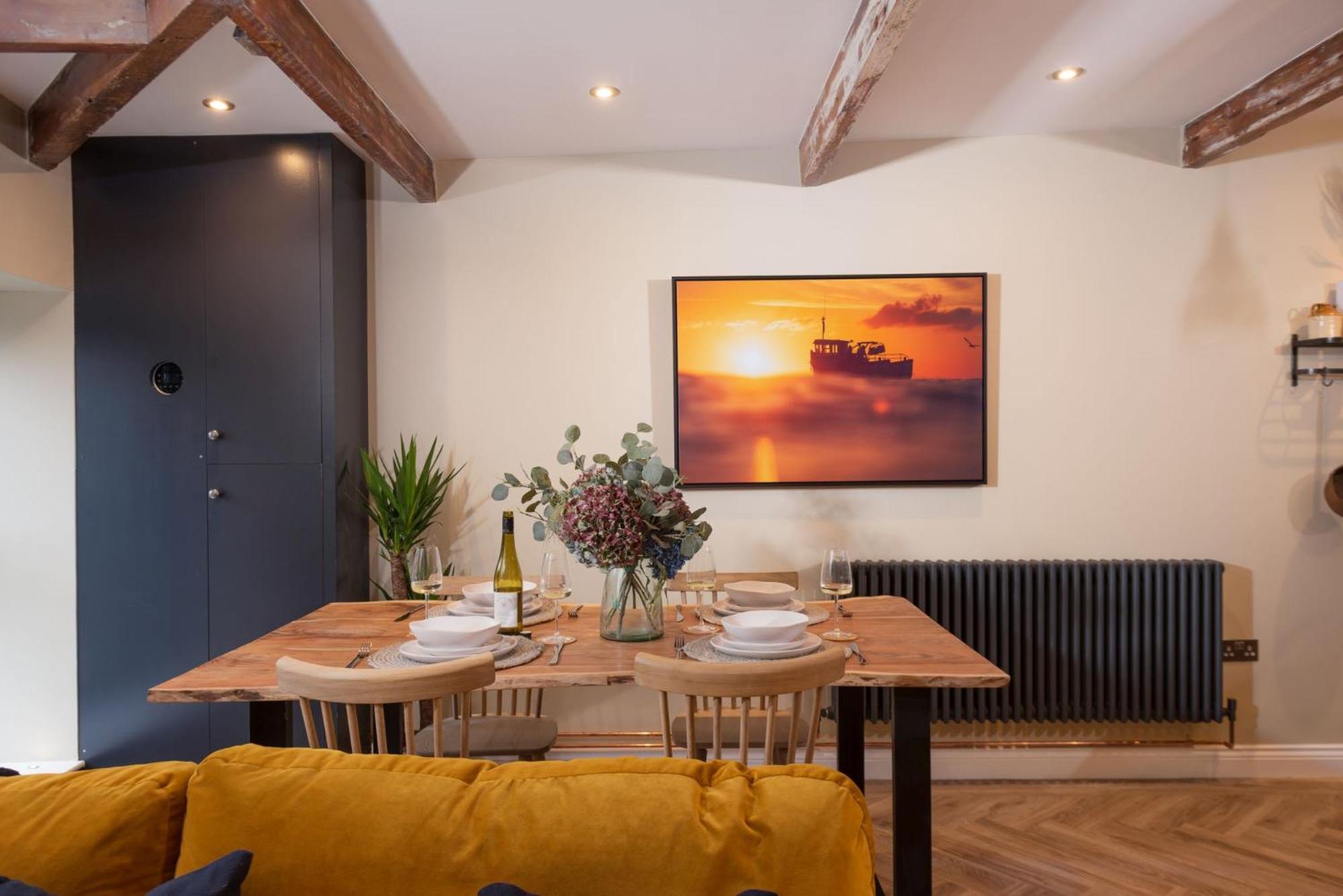 Sullivans Loft