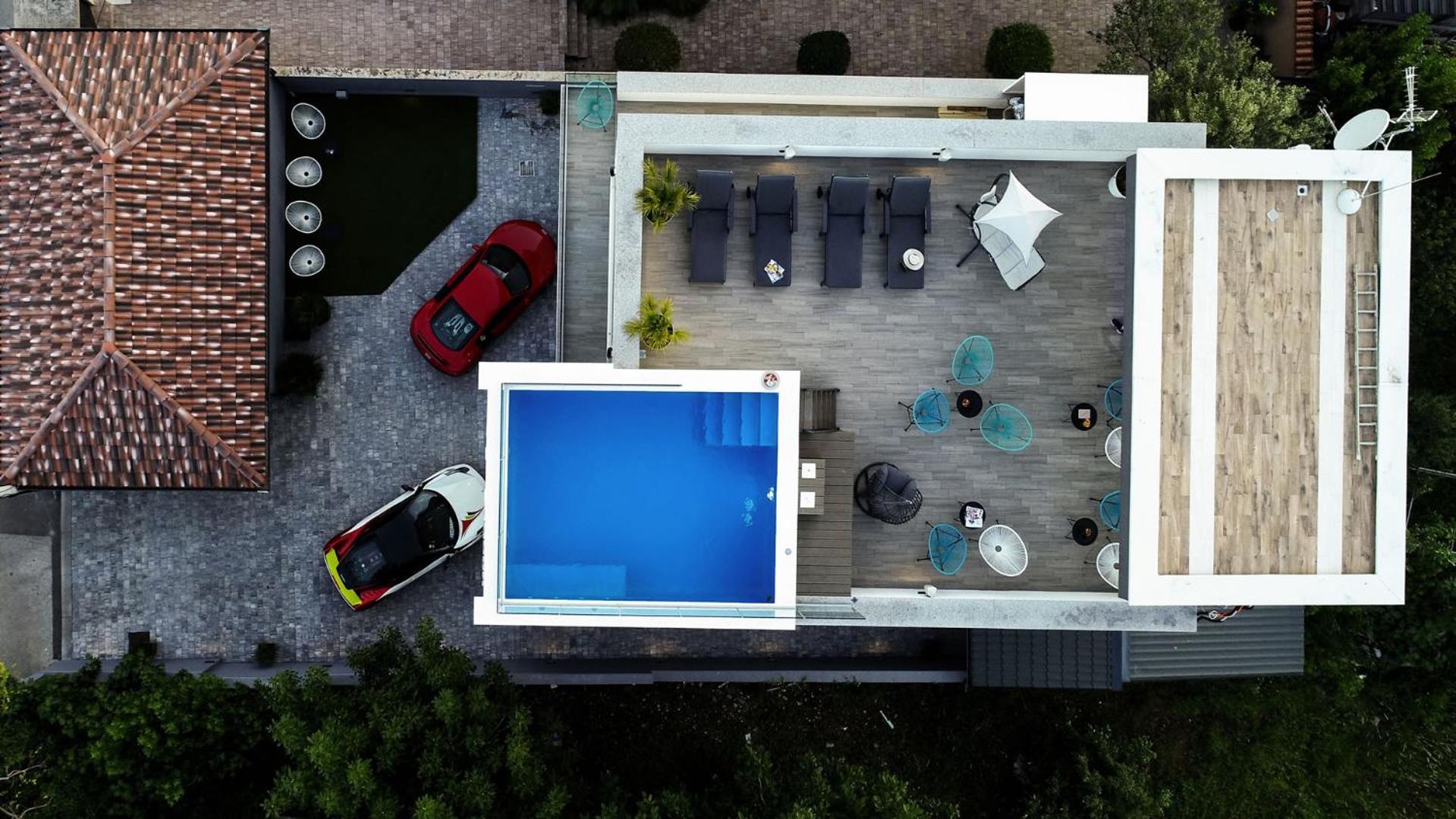 Rooftop heated pool Villa Jelena