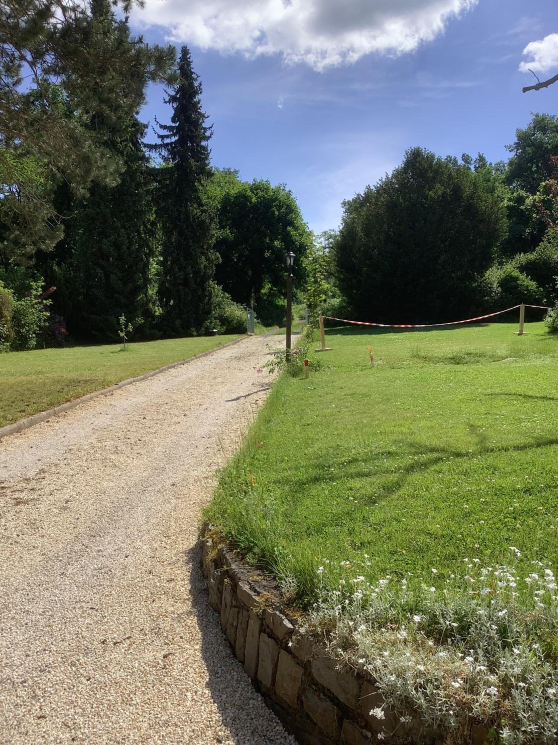 Doppelzimmer mit neuem Bad und Sportpool-Nutzung außen, Villa Naturpark, Garten mit Rheinblick