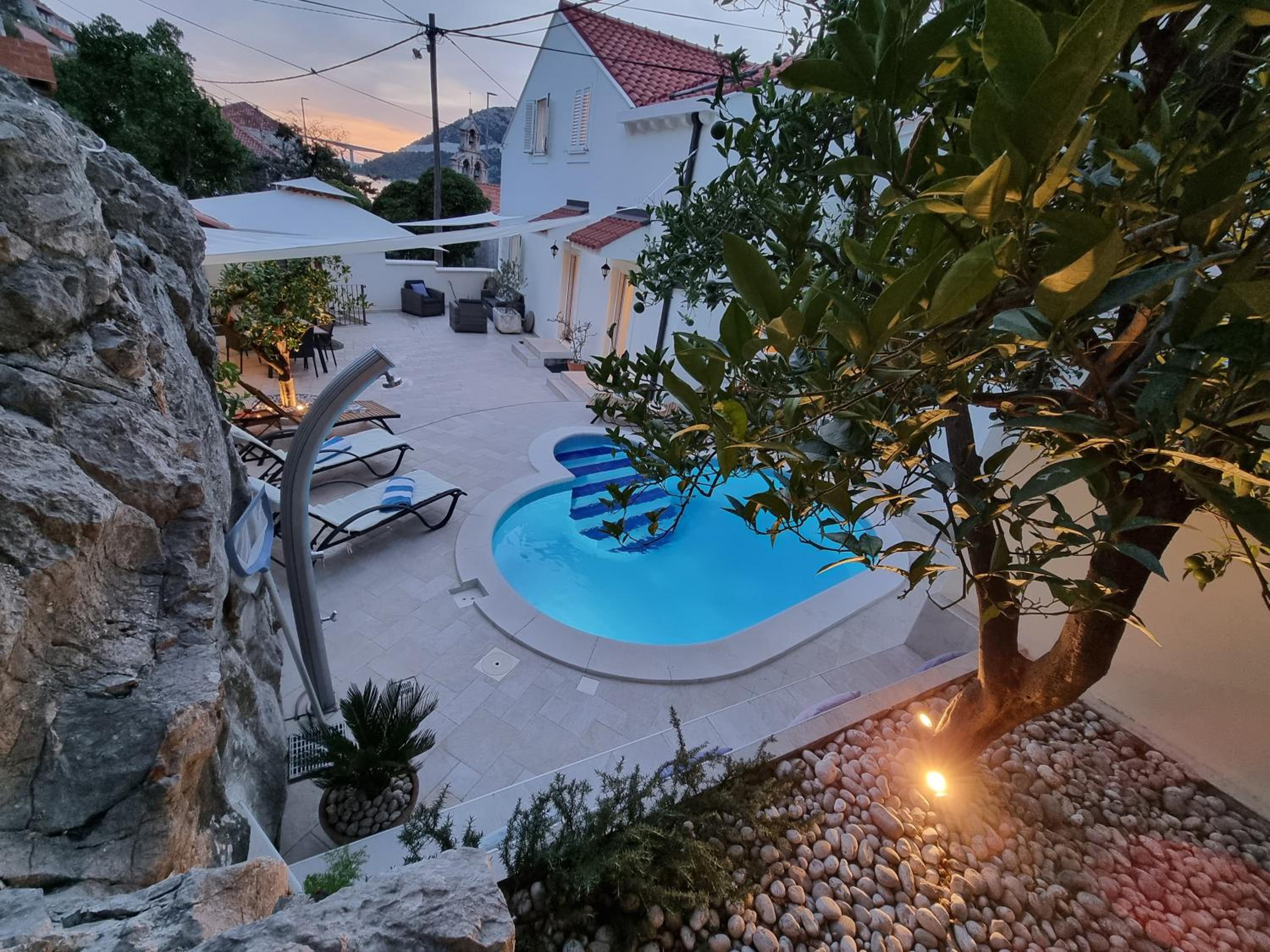 Villa Rose