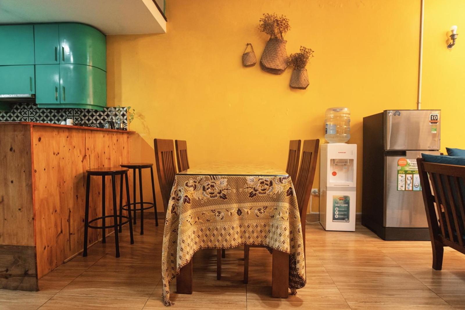 Entire French house with 4 bedrooms in Hanoi downtown