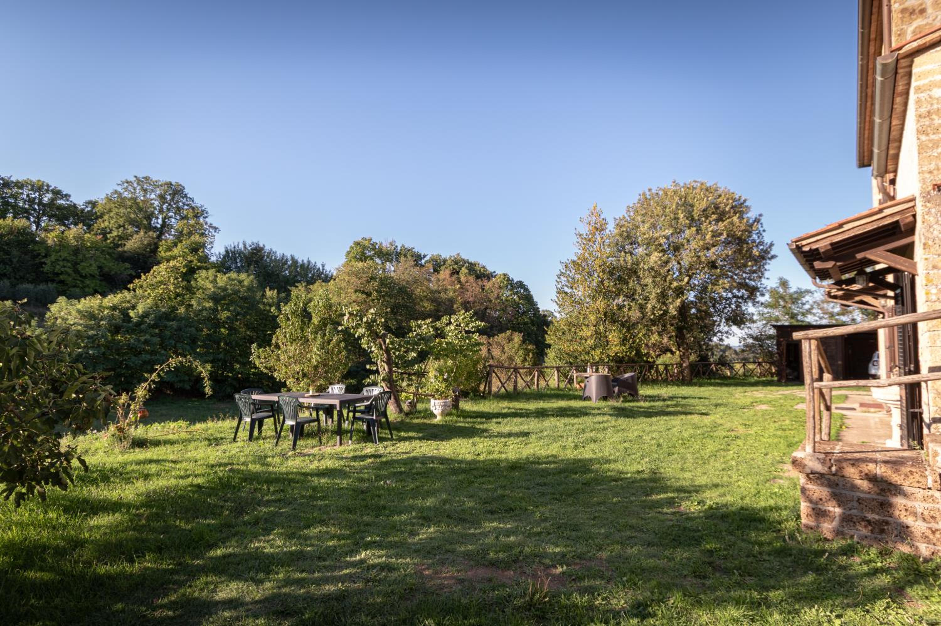 Photo 38