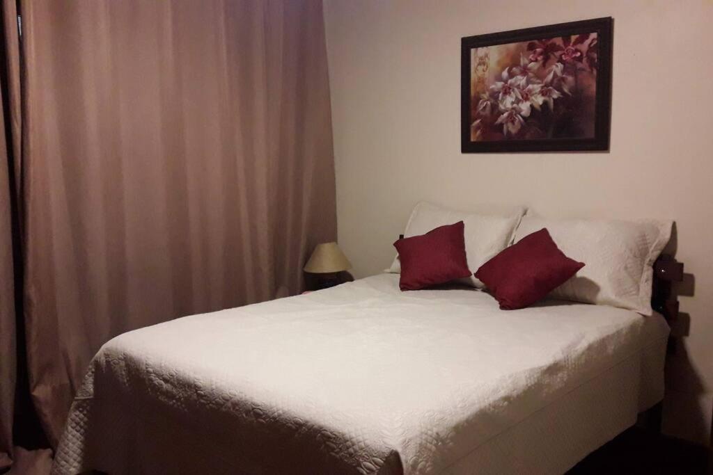Sitio Recanto da Paz Chalés - casa e chalé para temporada