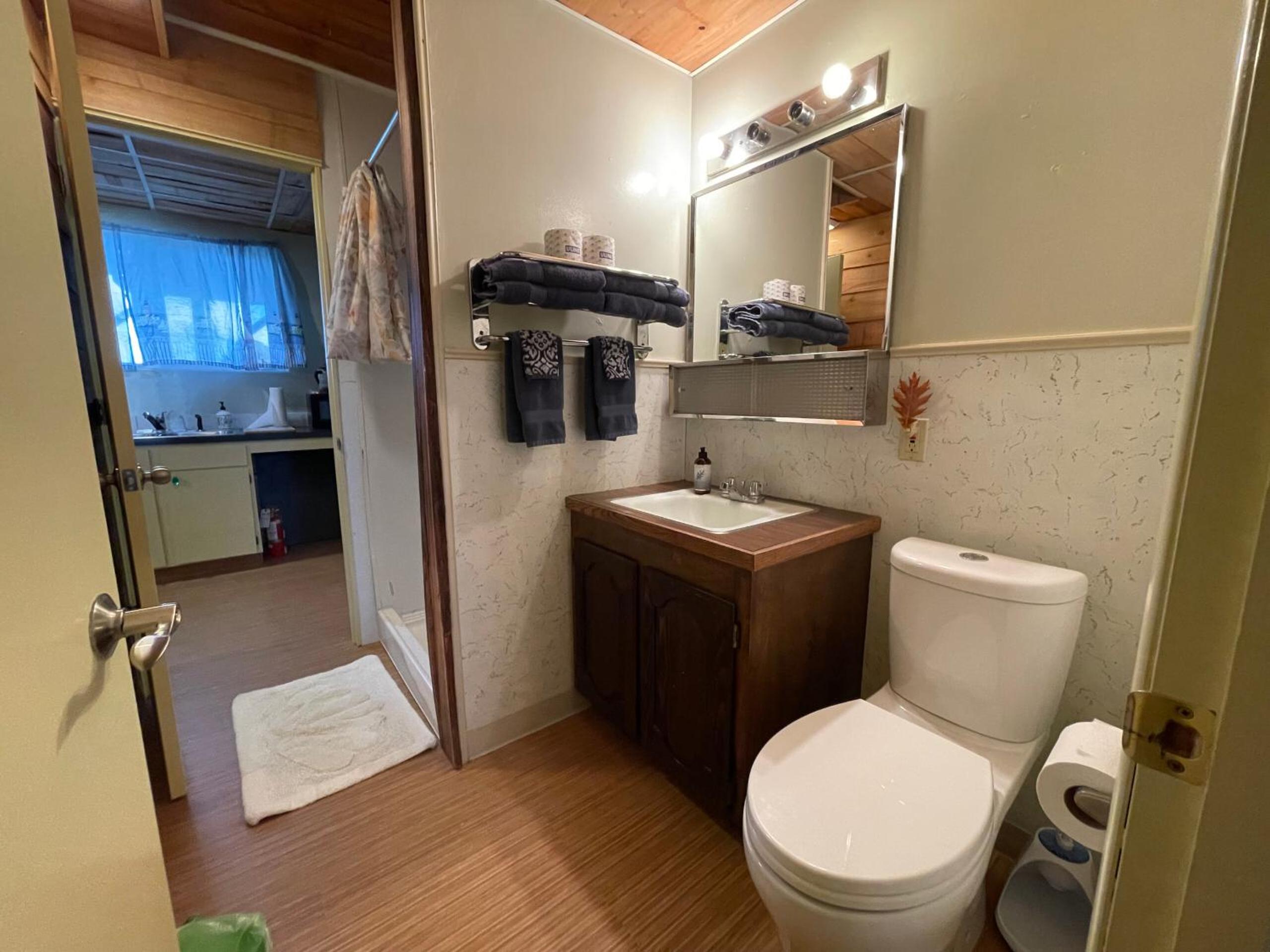 Bayshore RV Park & Guest Suites view 4