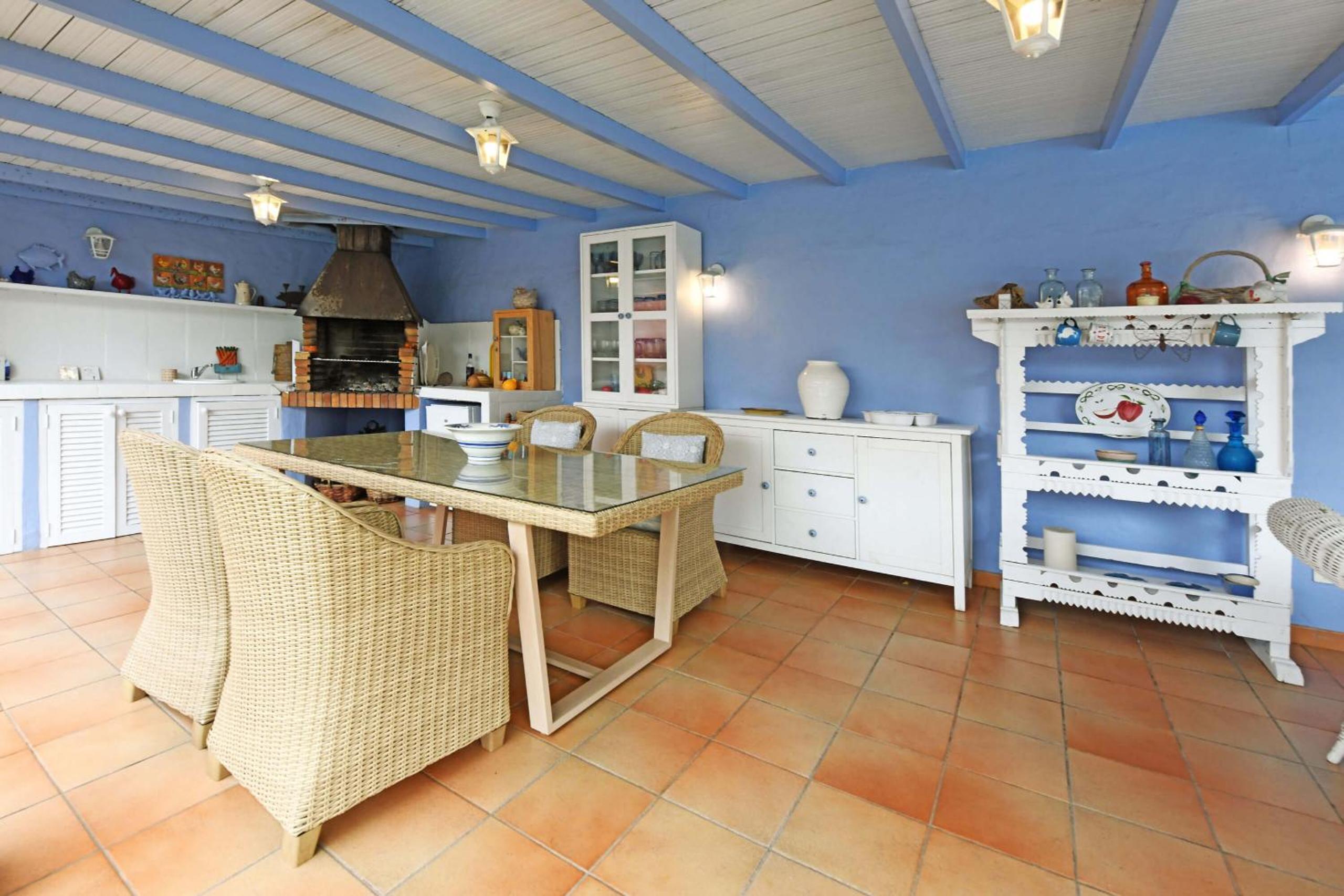 Pool Suite Carmen en Santa Brígida — dining