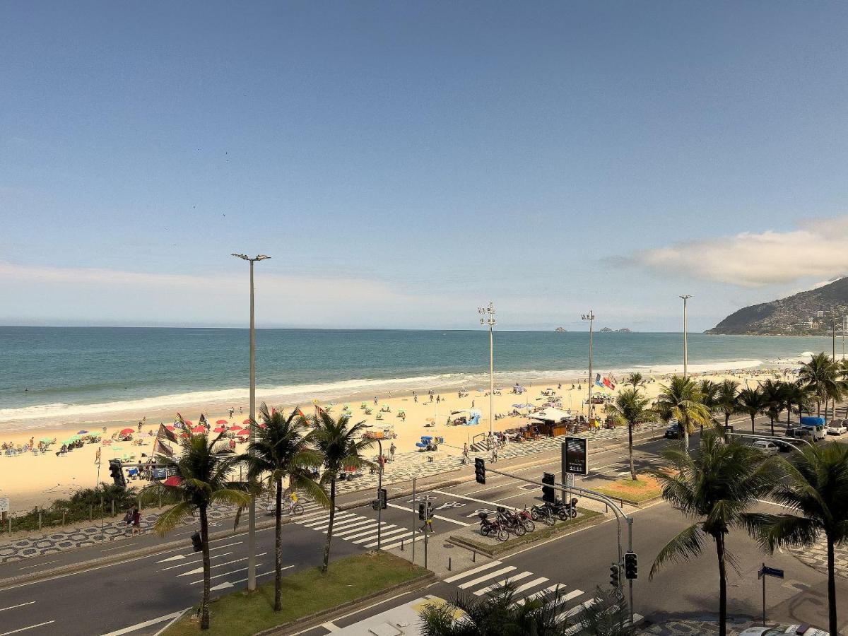 Maravilhosa Vista Mar e Muito Conforto na Glamourosa Ipanema Y1-008